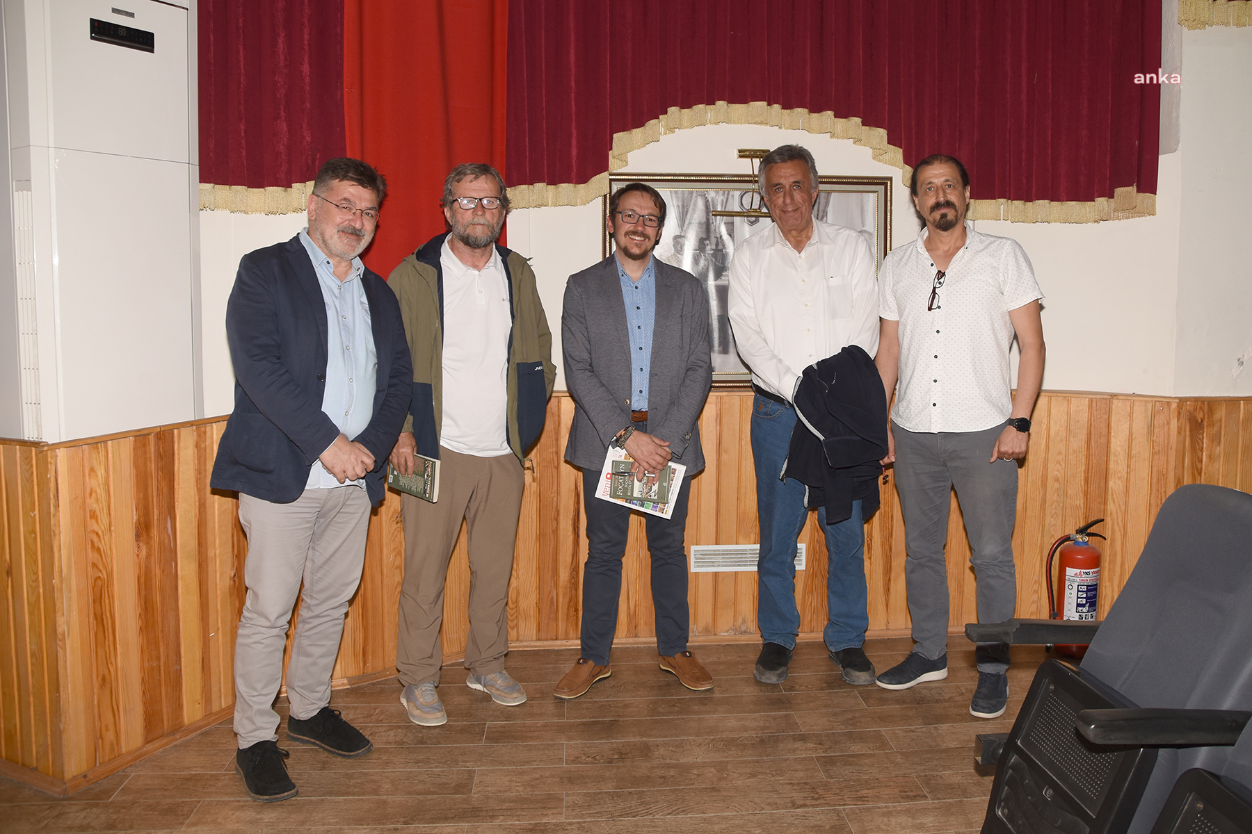 AKADEMİSYEN EMRE EROL, FOÇA'NIN TARİHİNİ ANLATTI