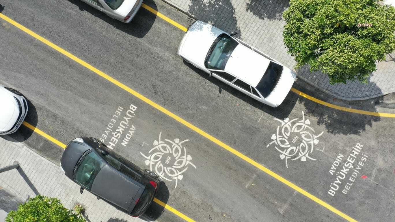 AYDIN BÜYÜKŞEHİR BELEDİYESİ, EFELER EVLİYA ÇELEBİ CADDESİ’Nİ YENİLEDİ