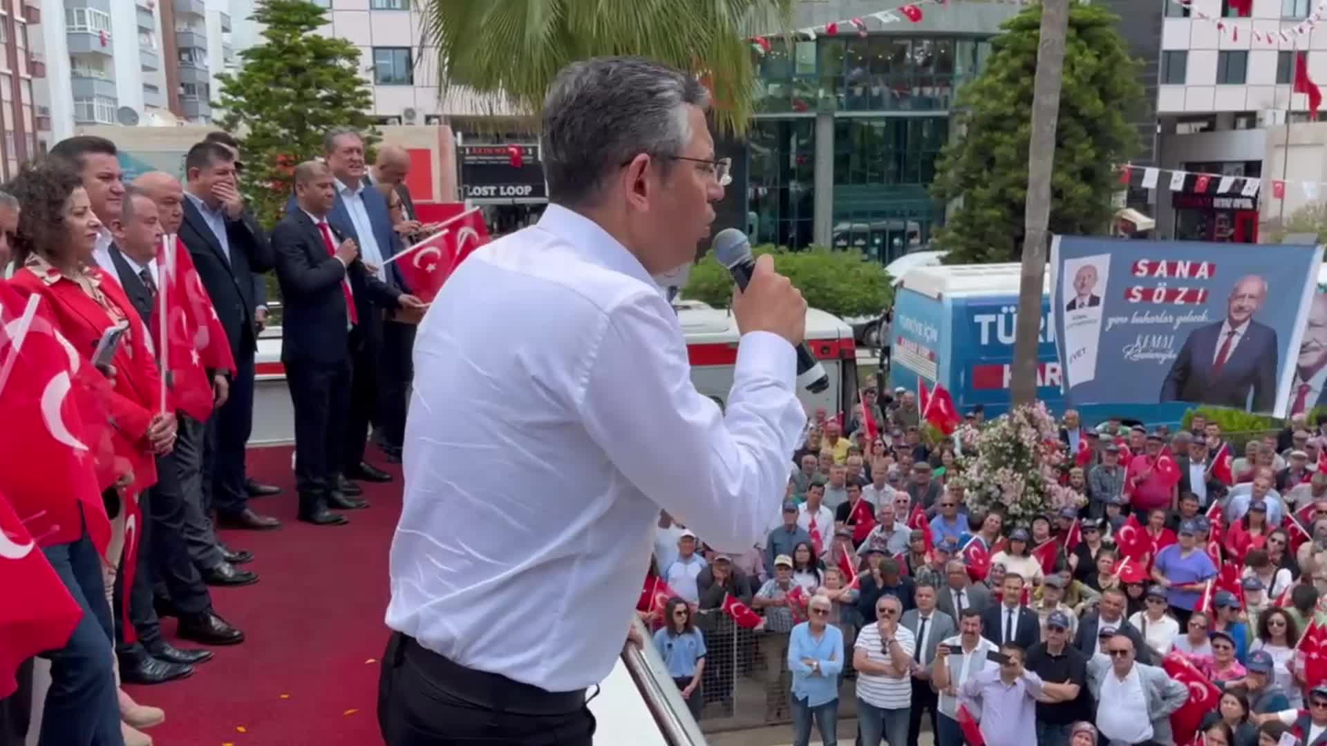 ÖZGÜR ÖZEL: “SİNAN OĞAN’A OY VERMİŞ HERKESİ SANDIĞA GÖTÜRMELİYİZ”