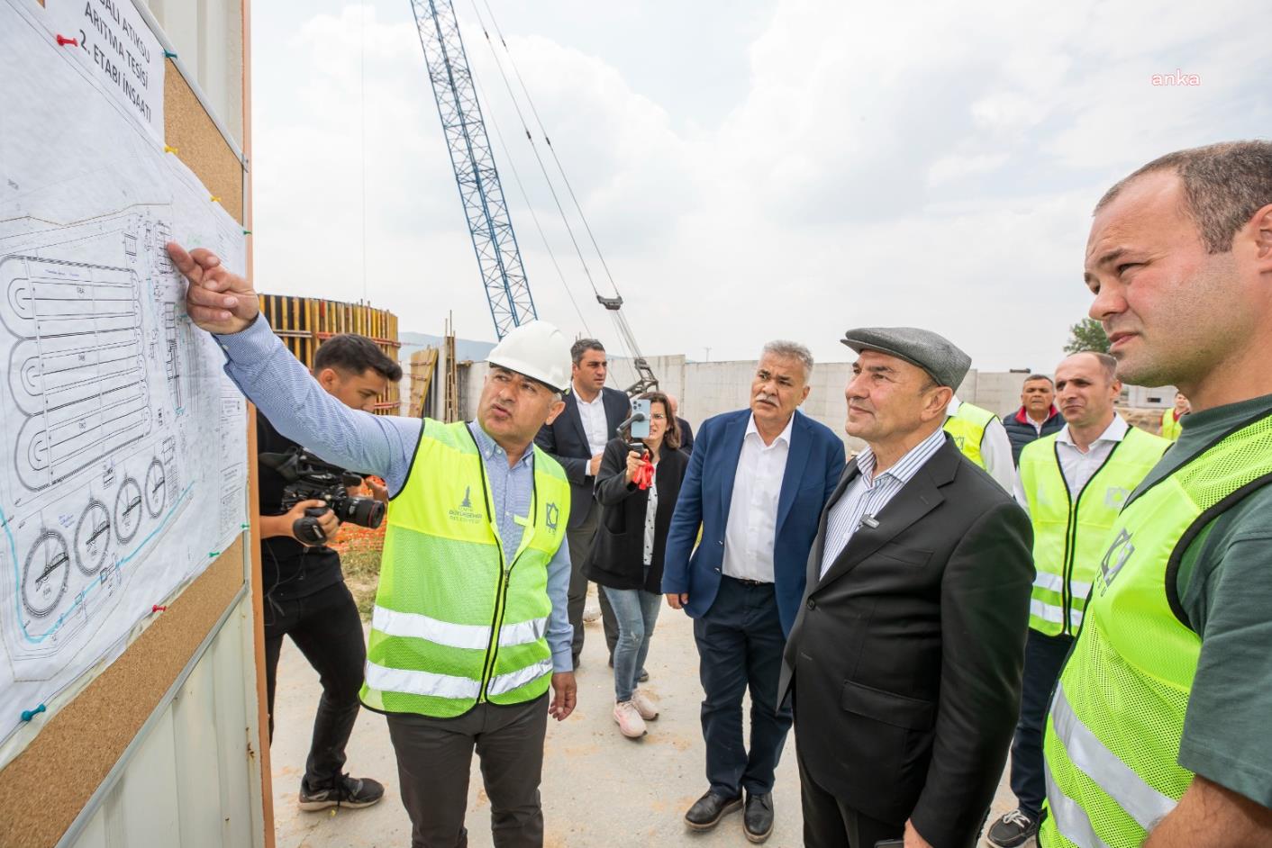 TUNÇ SOYER: “TESİS DEVREYE GİRDİĞİNDE PAMUCAK SAHİLİ'NE ARITMASIZ GÖNDERİLEN ATIKLARIN ÖNÜ KESİLMİŞ OLACAK"