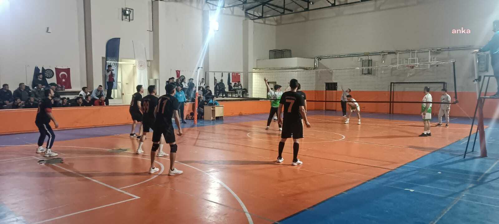 DENİZLİ BOZKURT'TA 19 MAYIS’A ÖZEL VOLEYBOL TURNUVASI