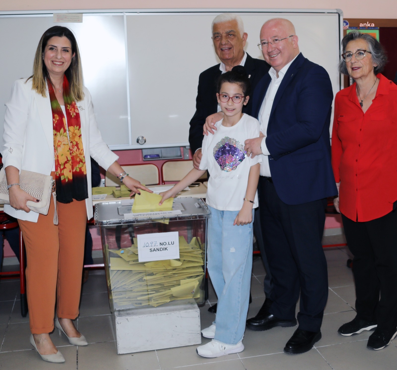 MENTEŞE BELEDİYE BAŞKANI GÜMÜŞ, CUMHURBAŞKANLIĞI 2. TUR SEÇİMLERİ İÇİN VATANDAŞLARI OY KULLANMAYA DAVET ETTİ
