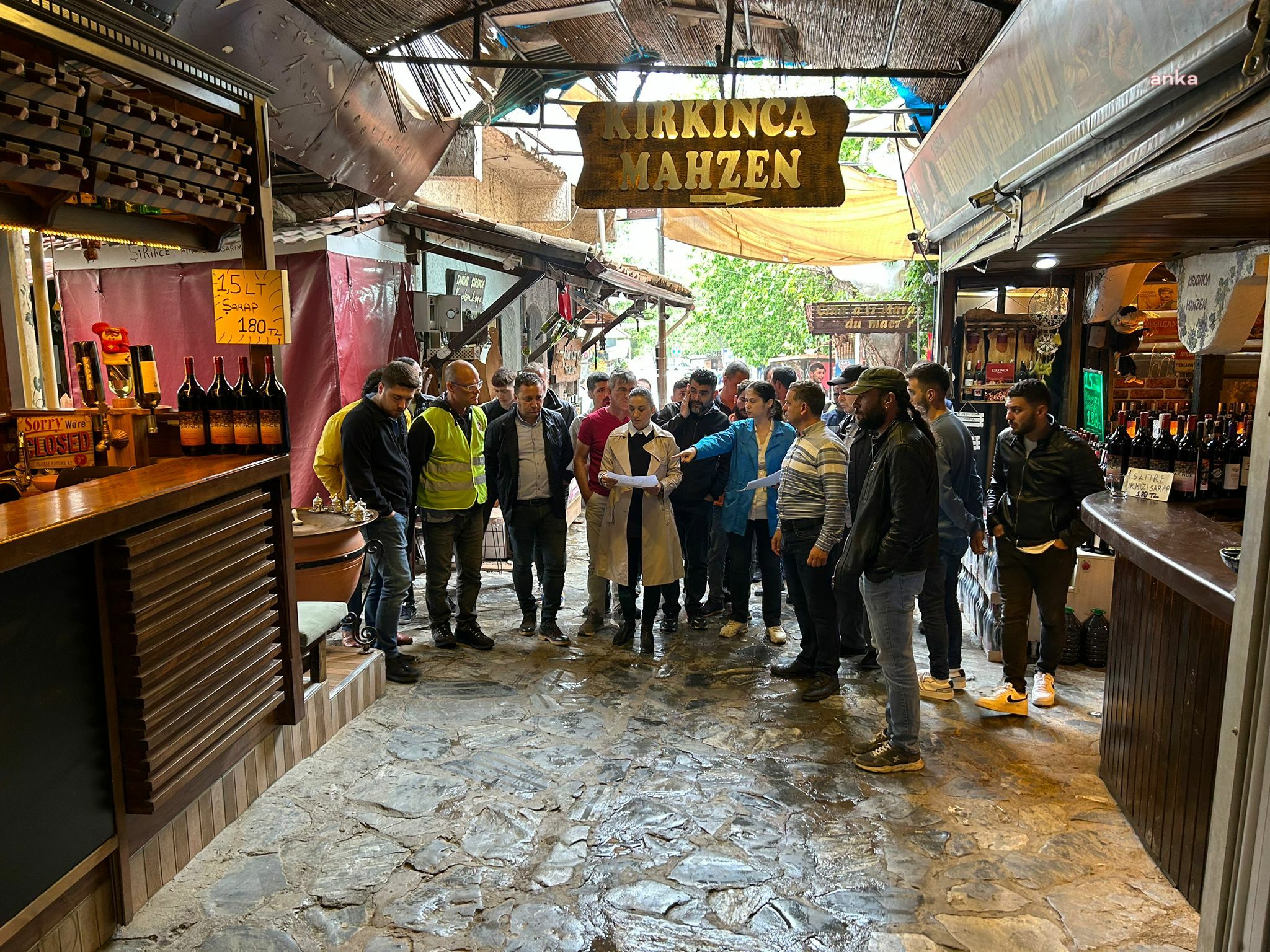 ŞİRİNCE’DEKİ TARİHİ ÇARŞIDA YENİLEME ÇALIŞMALARI BAŞLADI