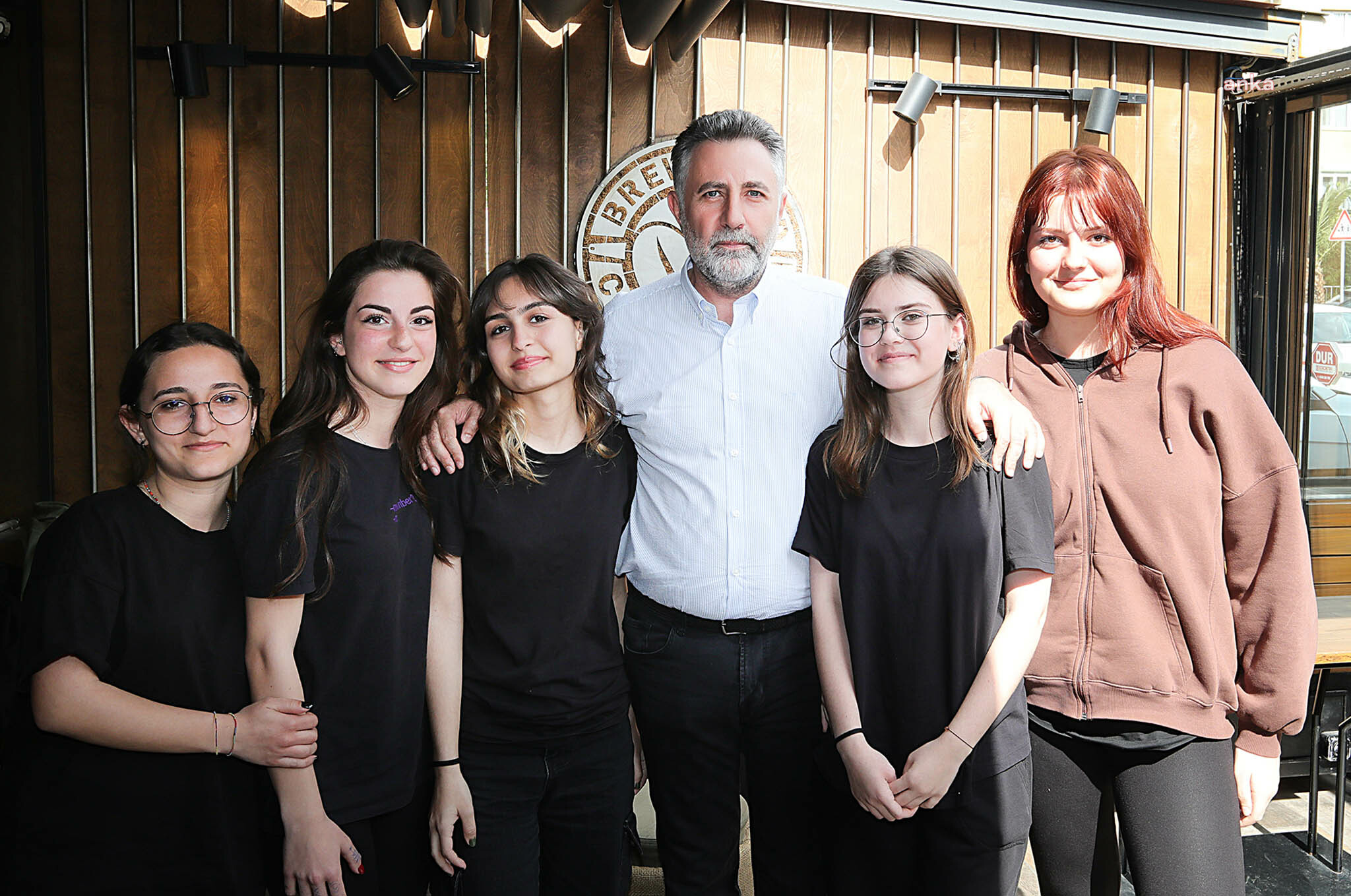 BAŞKAN SANDAL’DAN GENÇLERE ÇAĞRI: “SANDIĞA GELİN, GELECEĞİNİZİ GERİ ALIN”