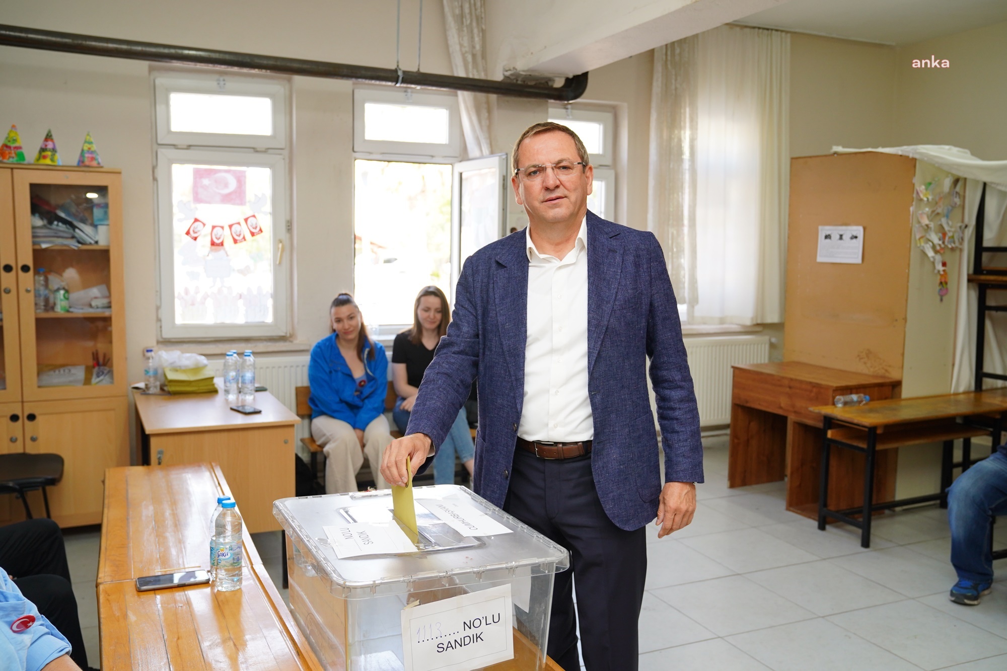 AYVALIK BELEDİYE BAŞKANI ERGİN, OYUNU KULLANDI