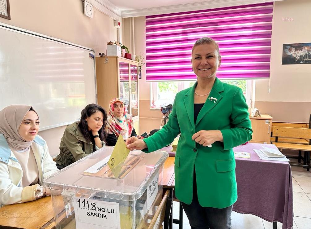 SAFRANBOLU BELEDİYE BAŞKANI KÖSE, OYUNU KULLANDI