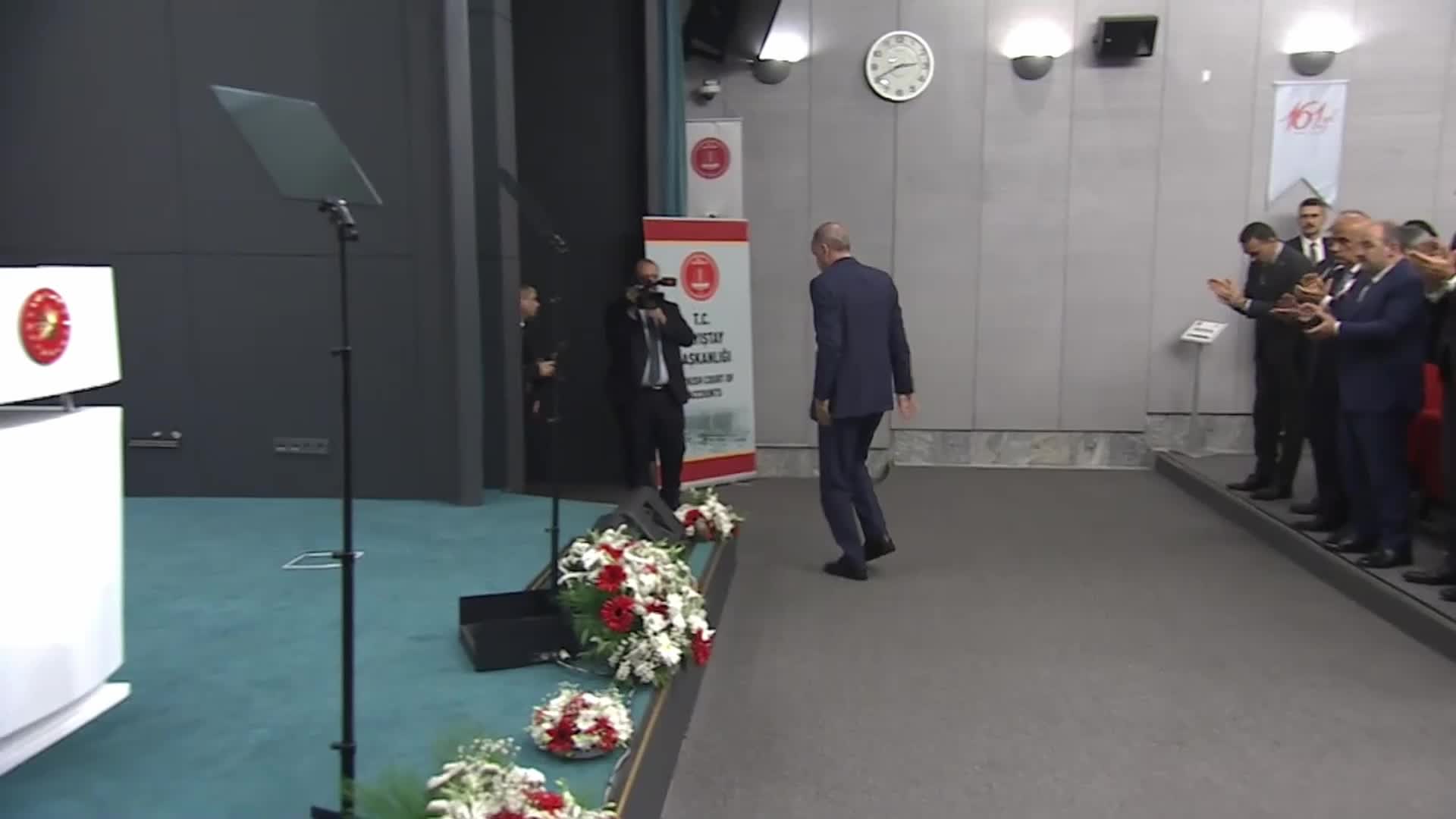 ERDOĞAN: 14 MAYIS VE 28 MAYIS SEÇİMLERİNİN SONUÇLARINDAN BİRİ DE CUMHURBAŞKANLIĞI HÜKÜMET SİSTEMİNİN YENİDEN GÜVENOYU ALMIŞ OLMASIDIR