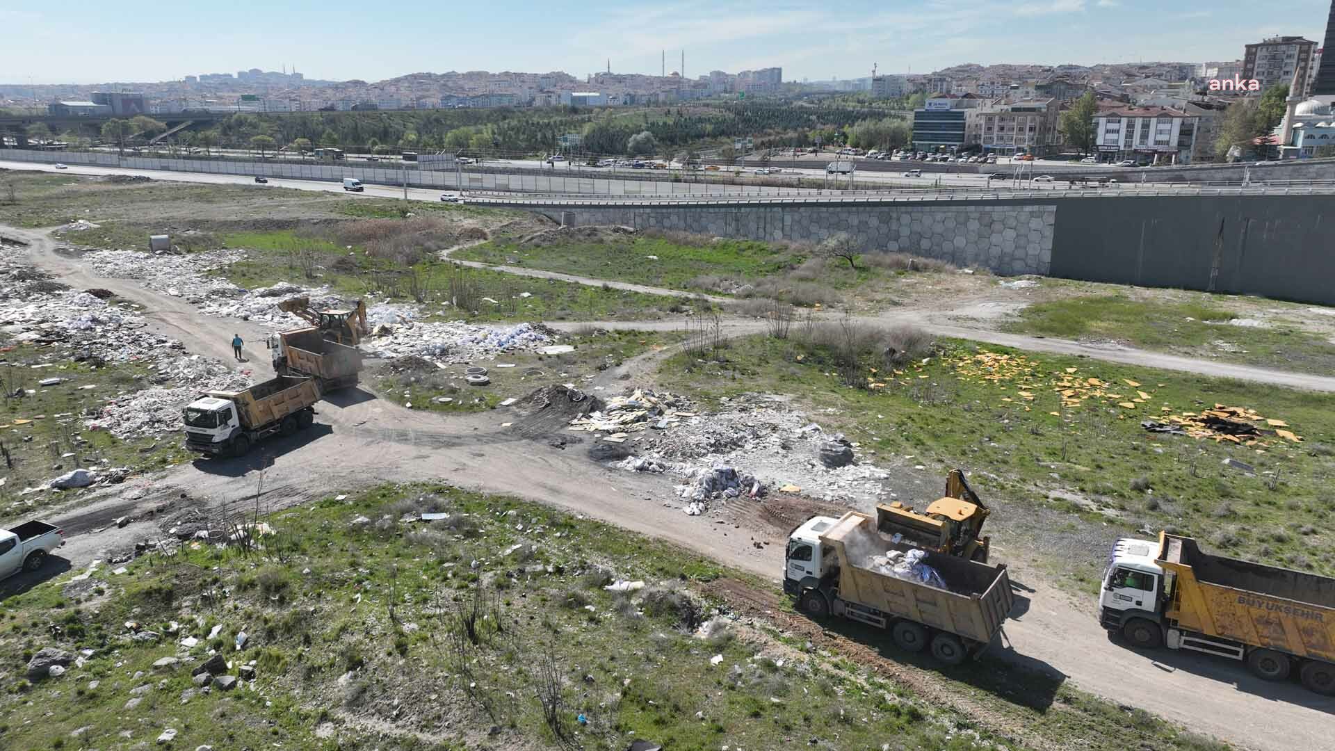 ANKARA BÜYÜKŞEHİR BELEDİYESİ, HAFRİYAT ATIKLARINI TEMİZLEME ÇALIŞMALARINA DEVAM EDİYOR