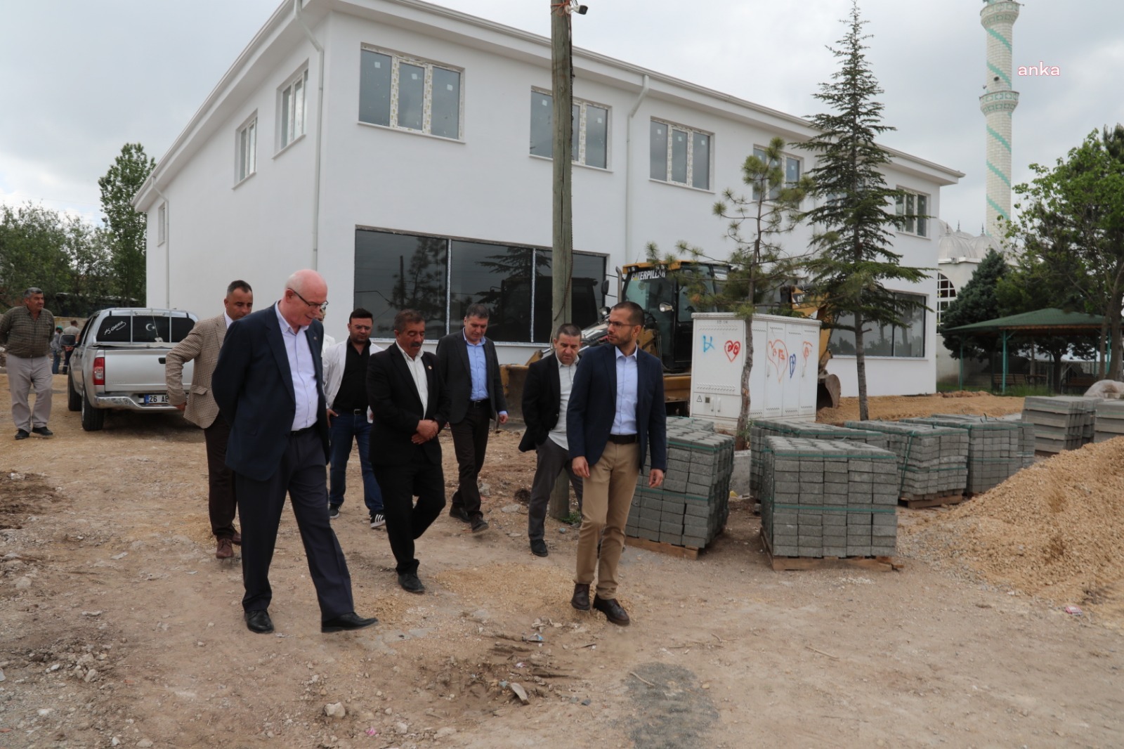 ODUNPAZARI BELEDİYESİ'NDEN SEVİNÇ MAHALLESİ’NE YENİ TAZİYE EVİ