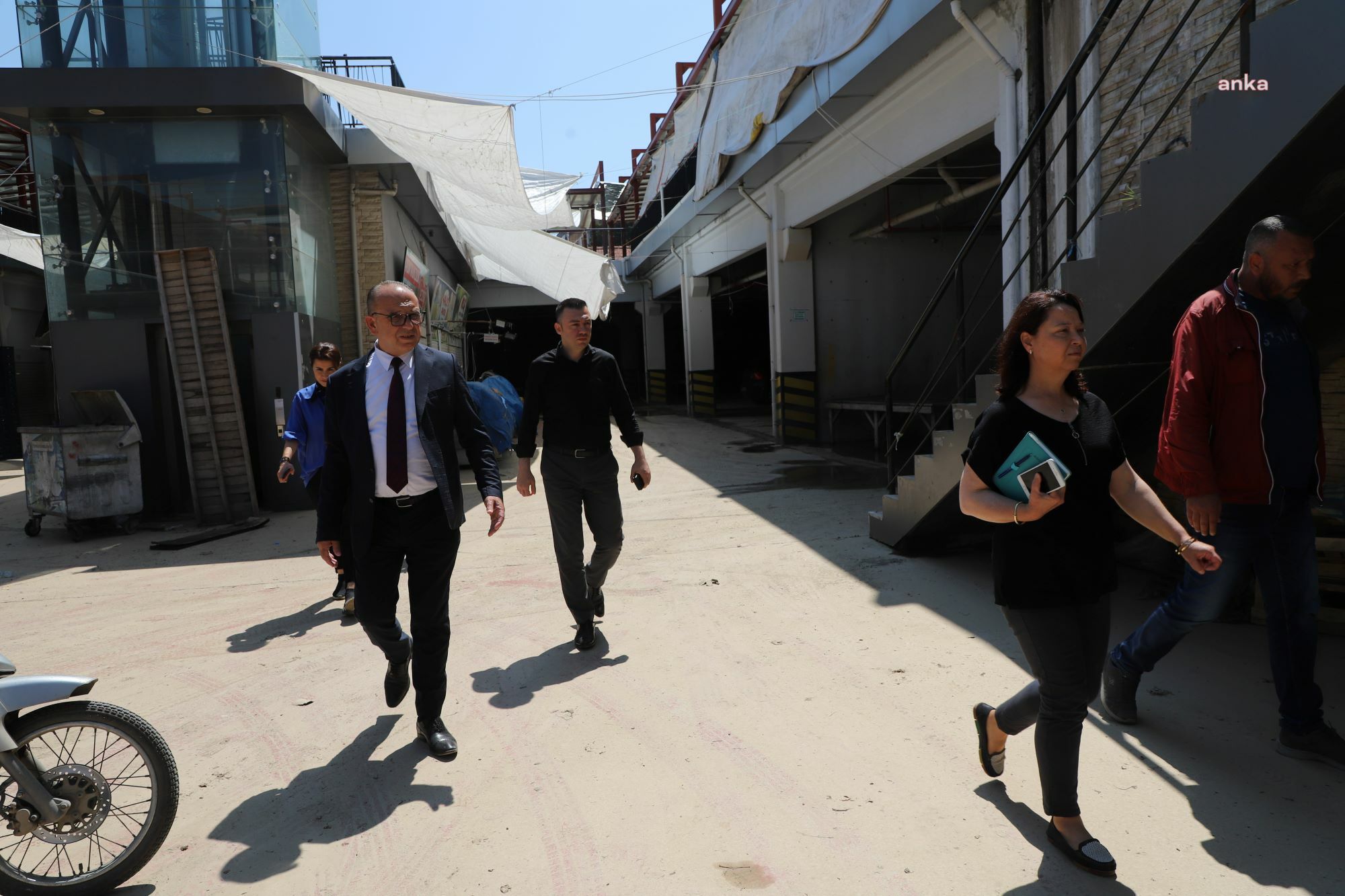 TURGUTLU BELEDİYE BAŞKANI AKIN, YOĞUN YAĞIŞTAN ETKİLENEN BÖLGELERİ İNCELEDİ