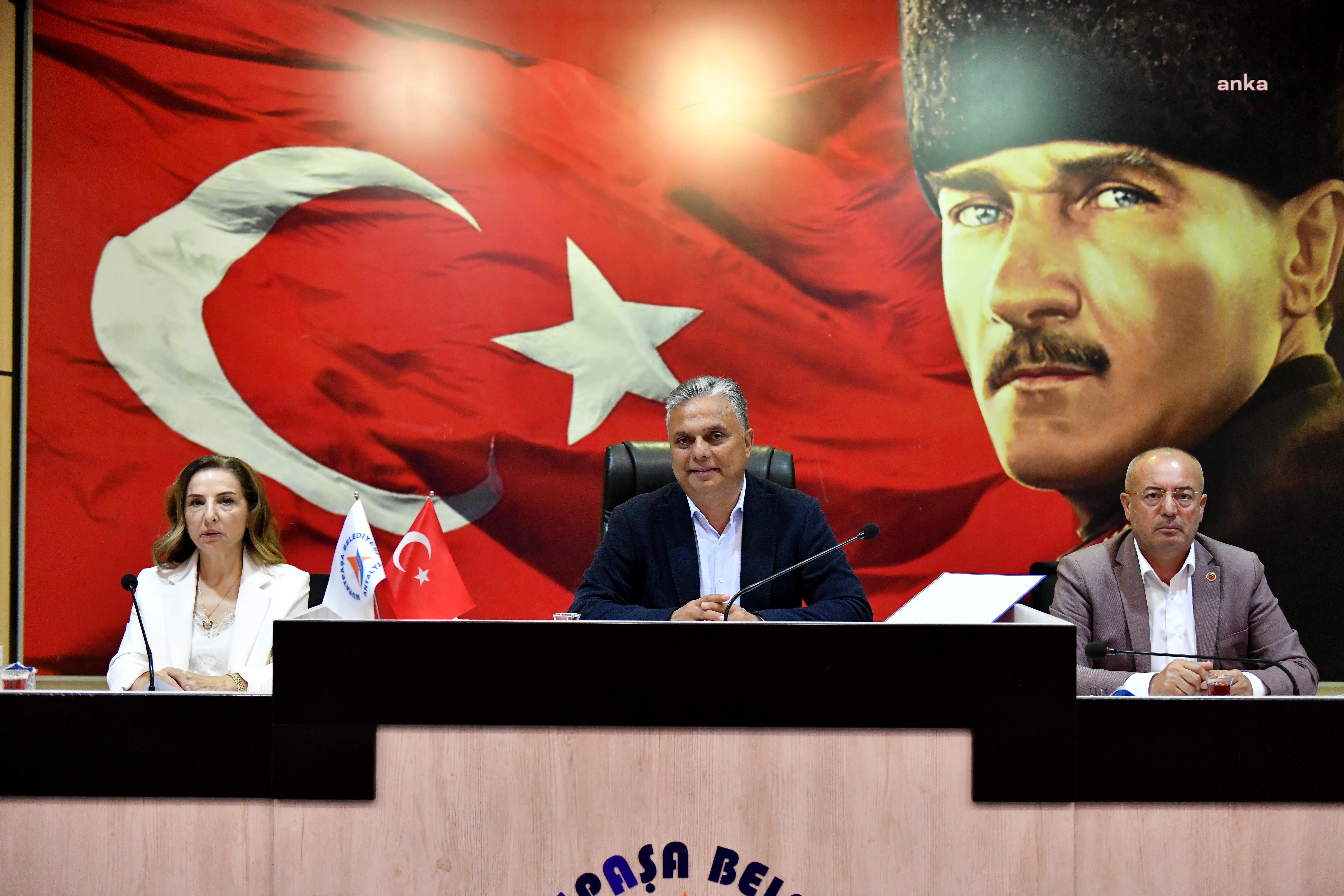 DENİZ BAYKAL’IN ADI, MEMLEKETİ ANTALYA’DA SPOR KOMPLEKSİNE VERİLDİ