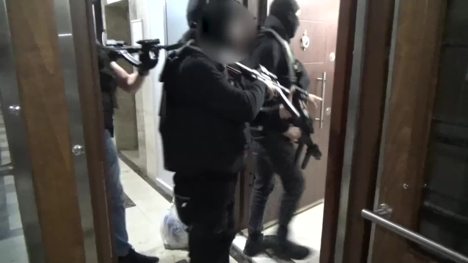 İSTANBUL'DA IŞİD OPERAYONU: 7 GÖZALTI
