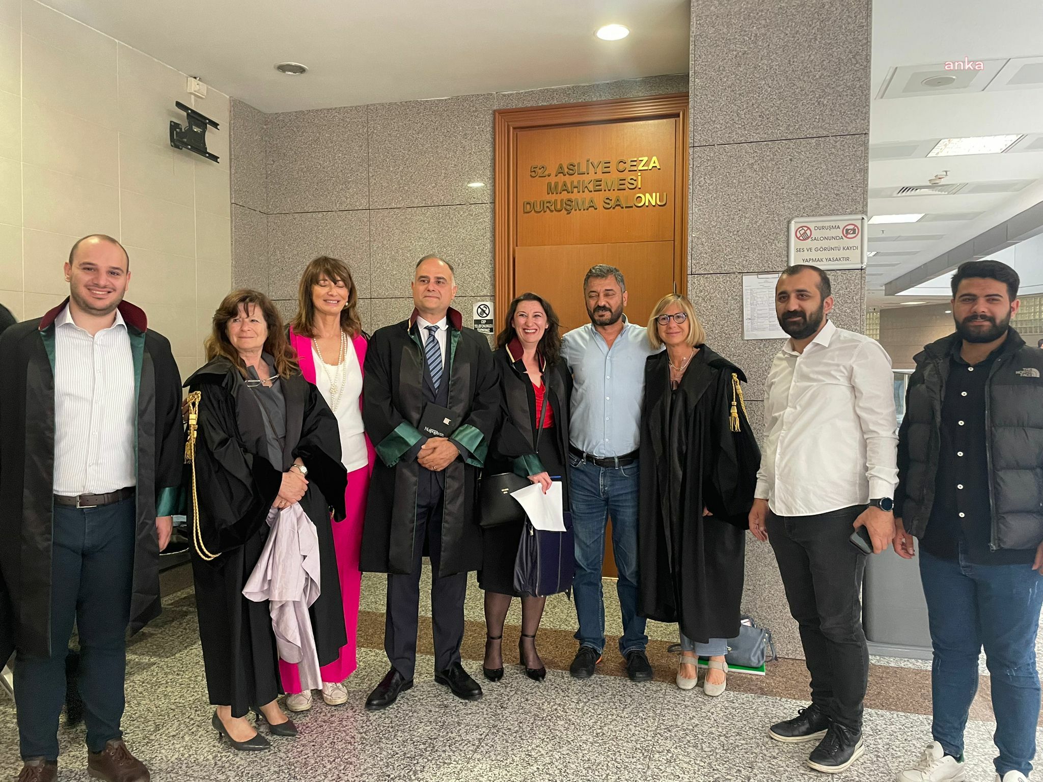 CUMHURBAŞKANINA HAKARET SUÇUNDAN YARGILANAN AVUKAT EFKAN BOLAÇ BERAAT ETTİ