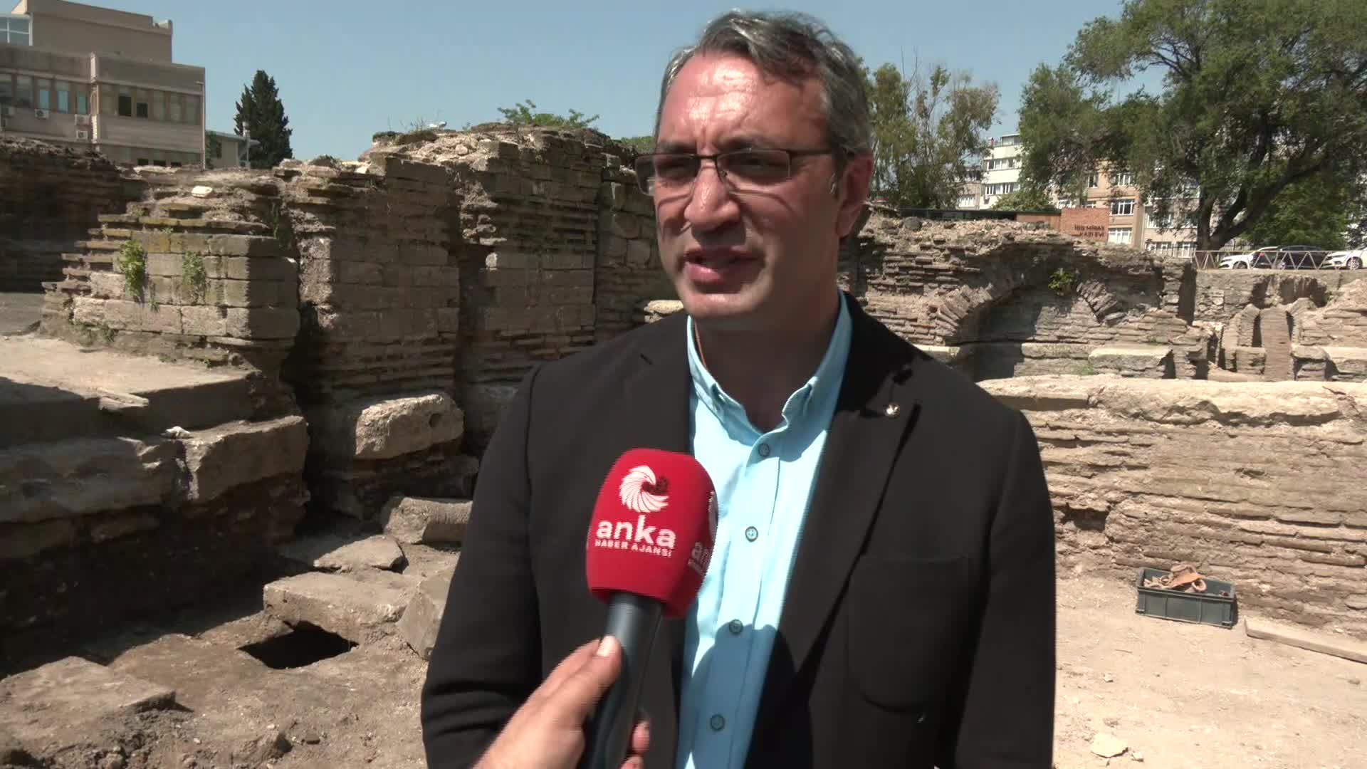 İBB GENEL SEKRETER YARDIMCISI POLAT, SARAÇHANE’DE BULUNAN HEYKELİN İSTANBUL’A ÖZGÜ, DÜNYADA BENZERİ OLMAYAN BİR PAN HEYKELİ OLDUĞUNU SÖYLEDİ