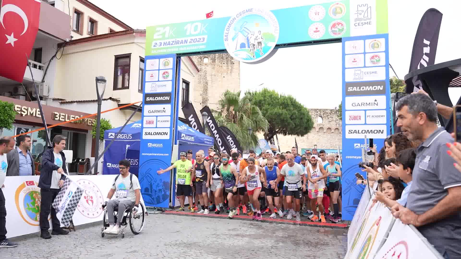 ÇEŞME YARI MARATONU’NDA BİRİNCİLER BELLİ OLDU