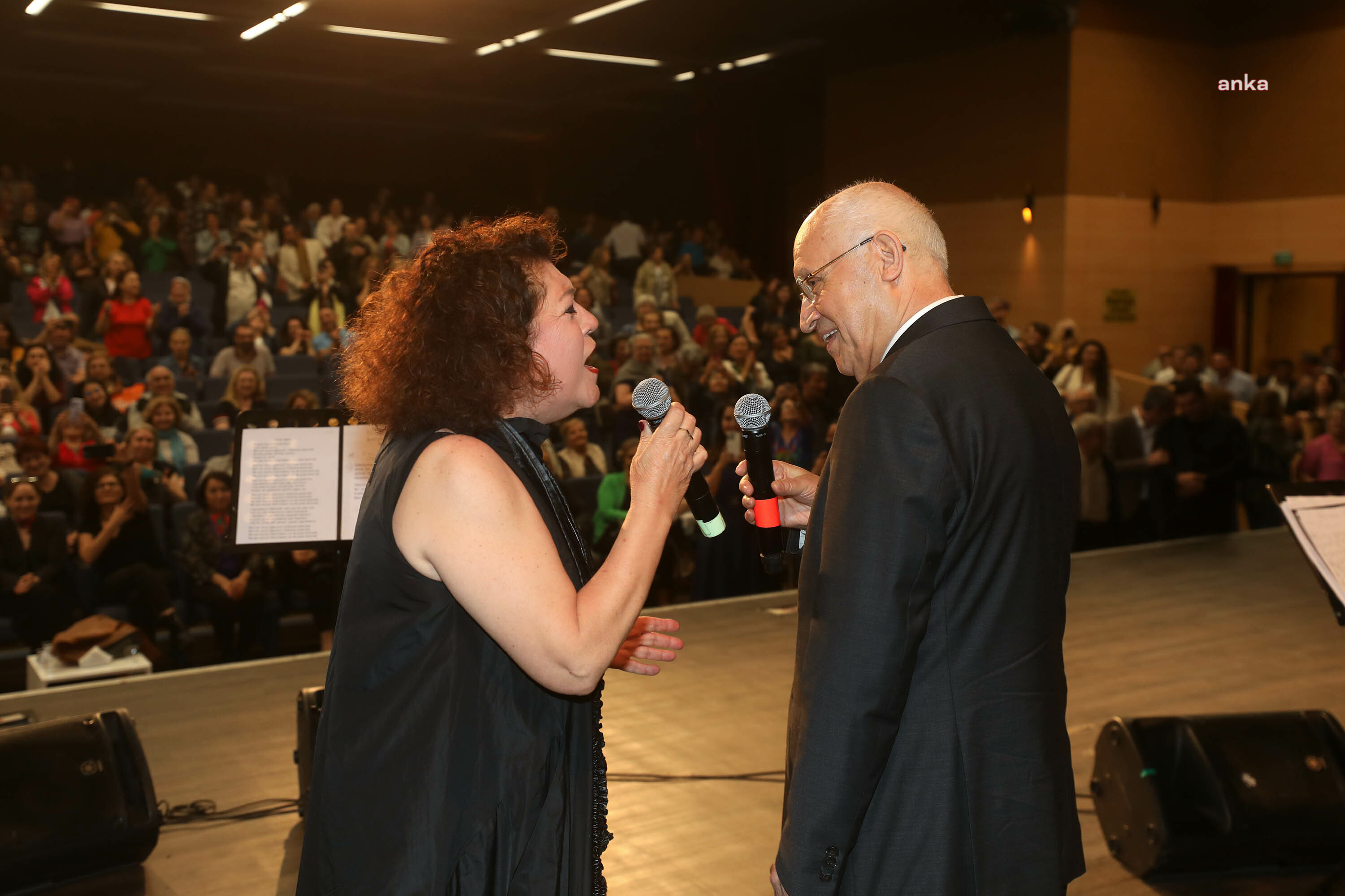 YENİMAHALLE BELEDİYESİ, NAZIM HİKMET’İ ‘HERKESE SELAM, SANA HASRET’ PROGRAMIYLA ANDI