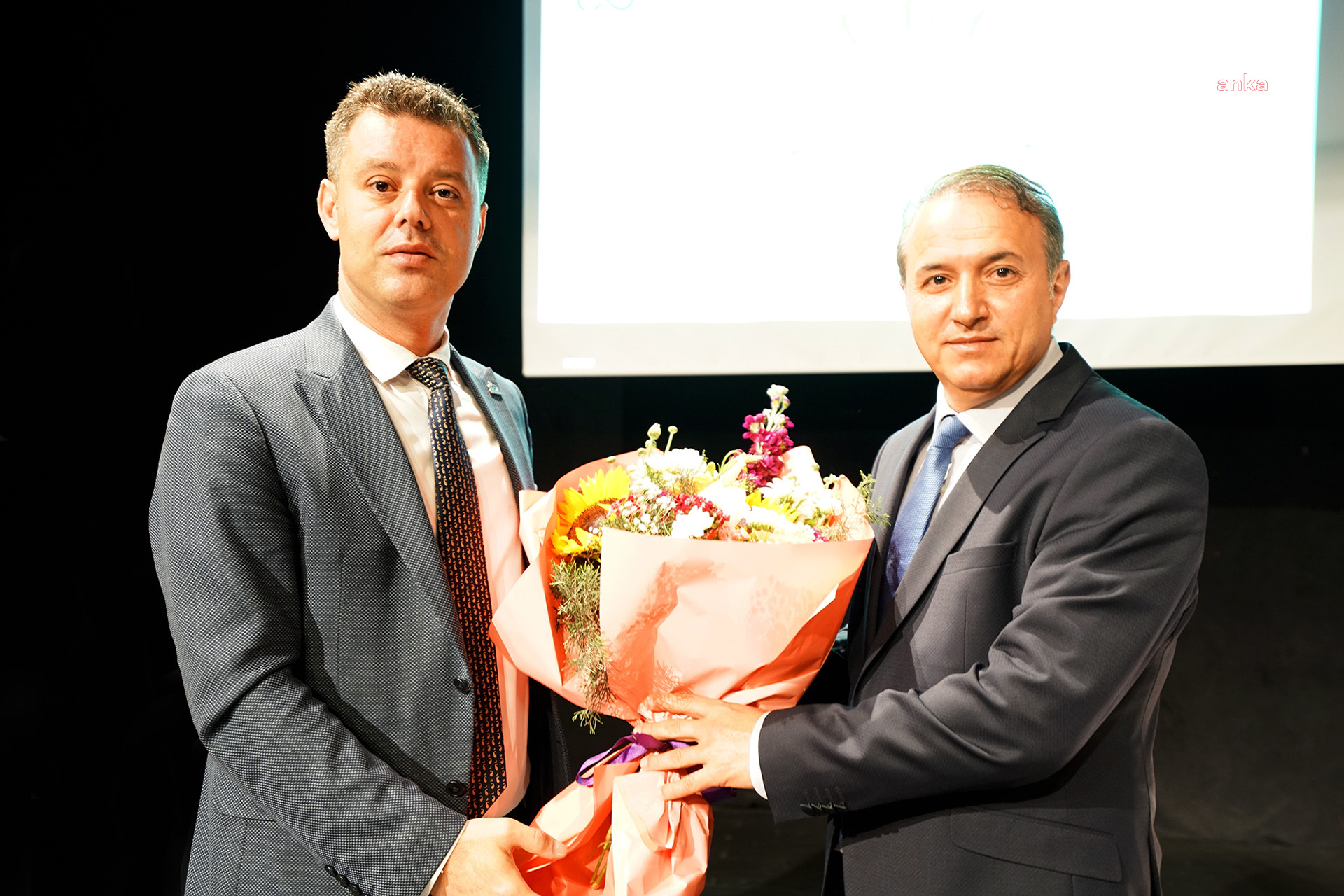 ÇORLU BELEDİYE BAŞKANI SARIKURT: “HEP BİRLİKTE İKLİM DEĞİŞİKLİĞİYLE MÜCADELEDE GÜÇLÜ BİRER AKTÖR OLABİLİRİZ”