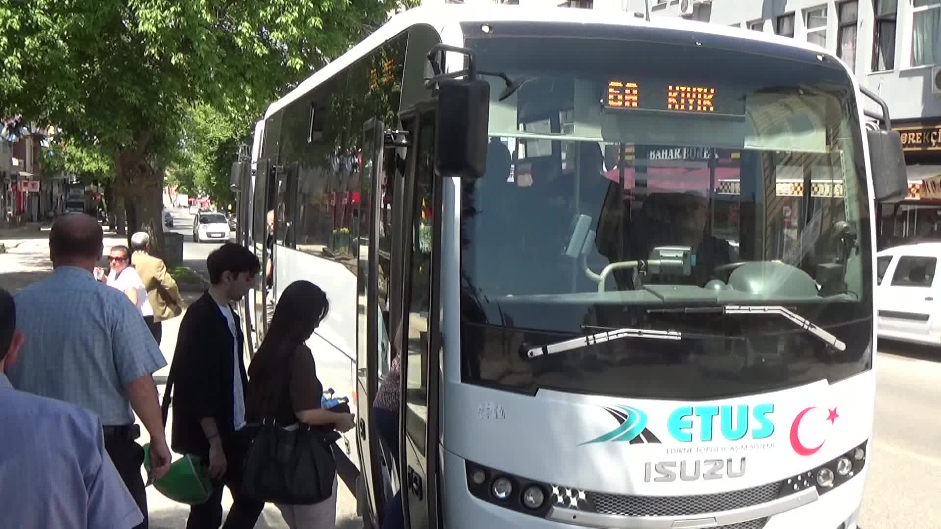 ETUS YÖNETİM KURULU BAŞKANI GİYİK: "DEVLET YETKİLİLERİNDEN BEKLENTİMİZ ESNAFI DAHA YAŞAYABİLECEK DURUMA GETİRMELERİ"