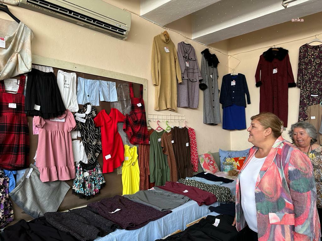 CEYHANLI KADINLAR, EL EMEĞİ GÖZ NURU ÜRÜNLERİNİ SERGİLİYOR