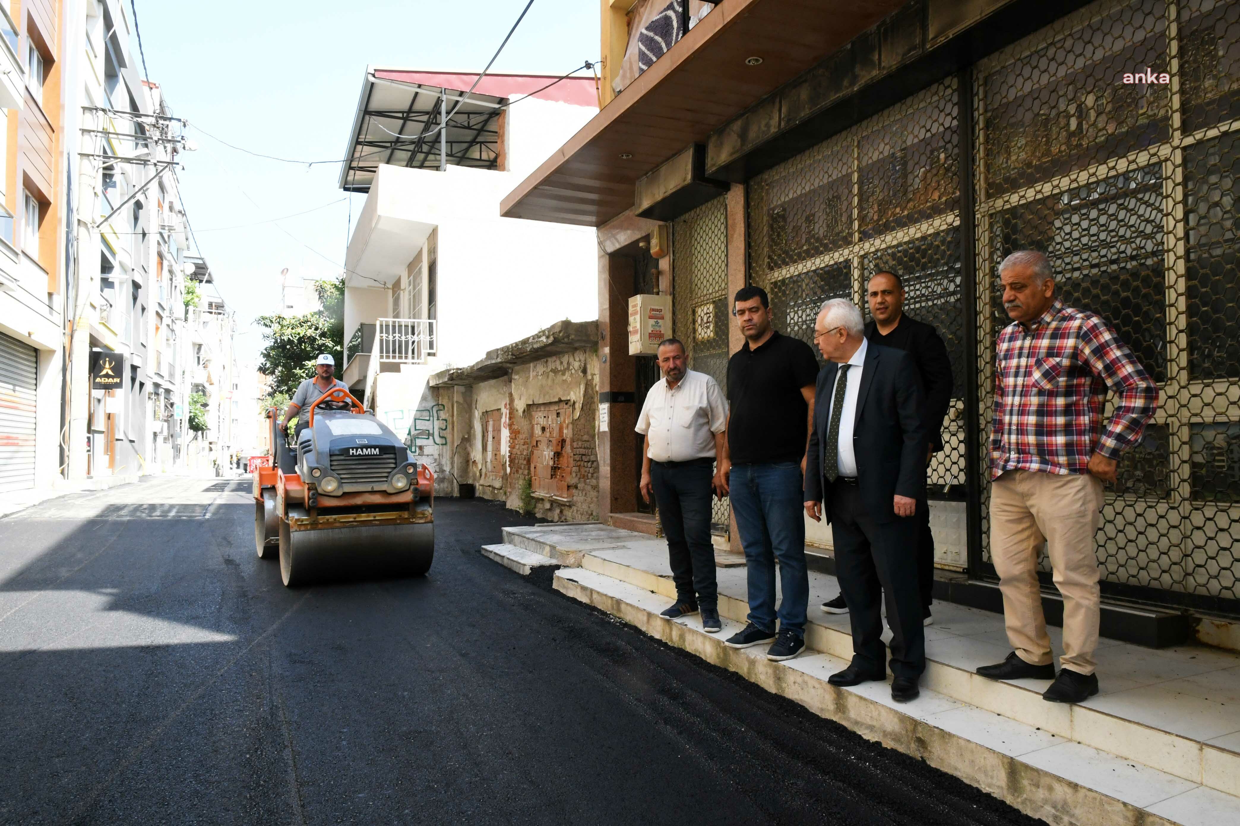 KARABAĞLAR’DA ASFALT ÇALIŞMALARI DEVAM EDİYOR