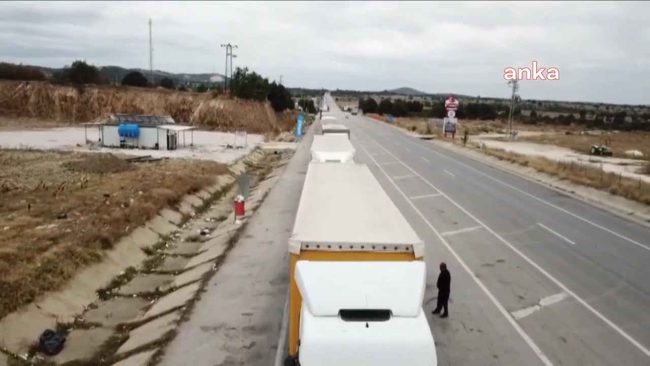 TİCARET BAKANLIĞI’NDAN LOJİSTİK SEKTÖRÜNÜN SCHENGEN VİZESİ İÇİN YARDIM ÇAĞRISINA YANIT: VİZE SORUNUN AĞIRLAŞARAK DEVAM ETTİĞİ GÖRÜLMÜŞTÜR. İLERLEME SAĞLANAMAMIŞTIR. BAKANLIĞIMIZ SORUNU GÜNDEMDE TUTMAYA DEVAM ETMEKTEDİR