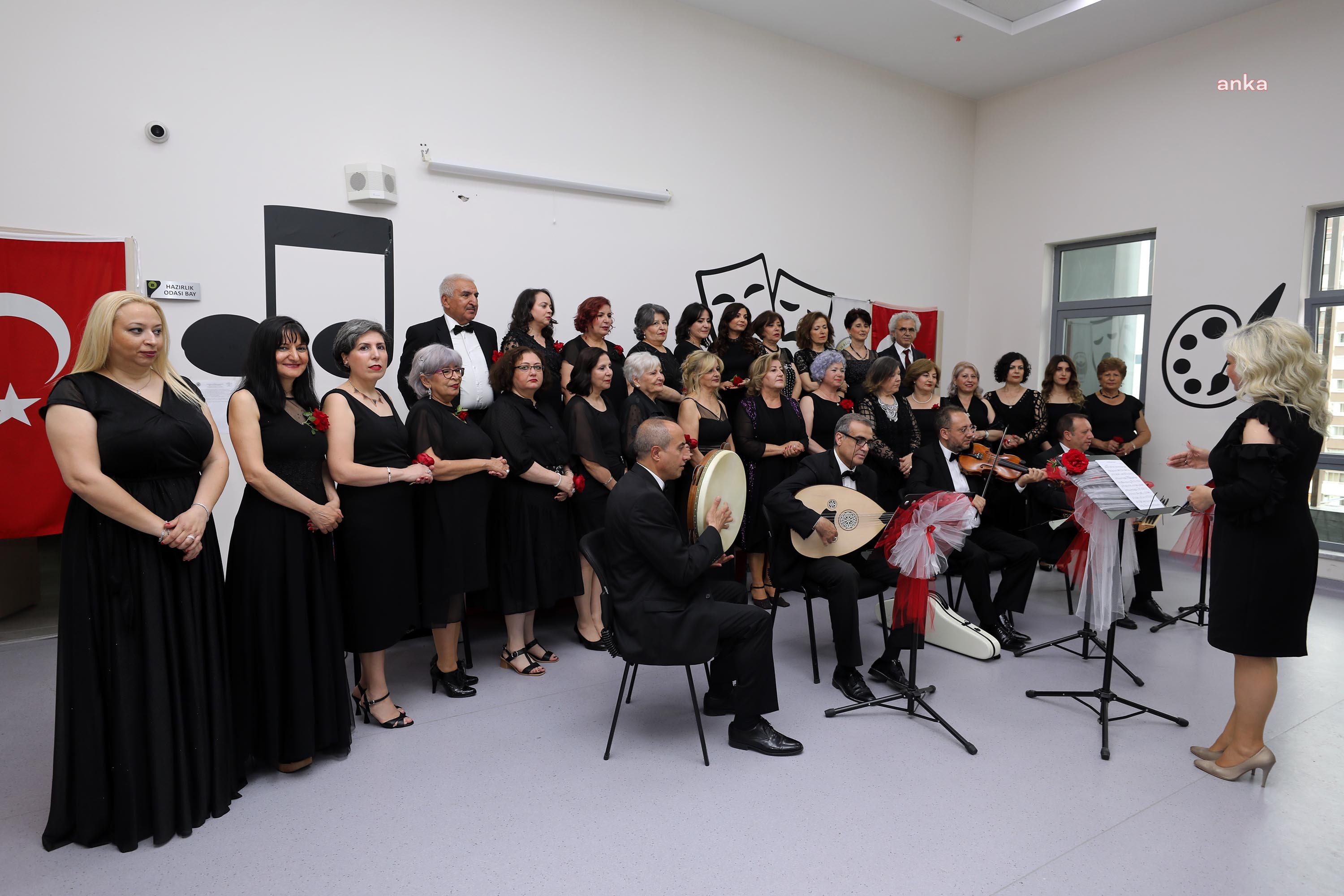 YENİMAHALLE BELEDİYESİ’NİN TSM KURSİYERLERİNDEN KONSER