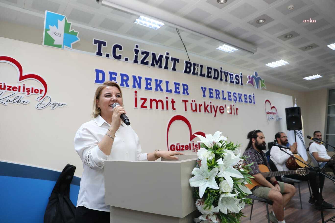 İZMİT BELEDİYE BAŞKANI HÜRRİYET, GENÇLERLE BULUŞTU