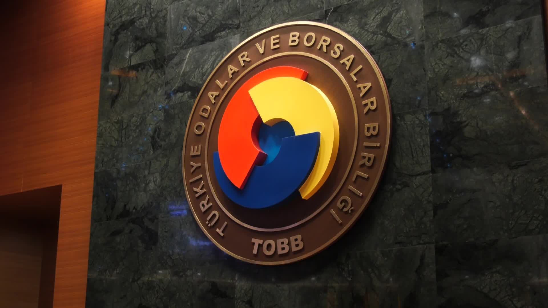"E-İHRACAT STRATEJİLERİ" PROGRAMI BAŞLADI... TOBB YÖNETİM KURULU ÜYESİ SEYİT ARDIÇ: "İHRACATIMIZIN YÜZDE 3 KADARI E-İHRACAT KANALIYLA GERÇEKLEŞTİRİLİYOR. HEDEFİMİZ YÜZDE 10'A ÇIKARILMASI"