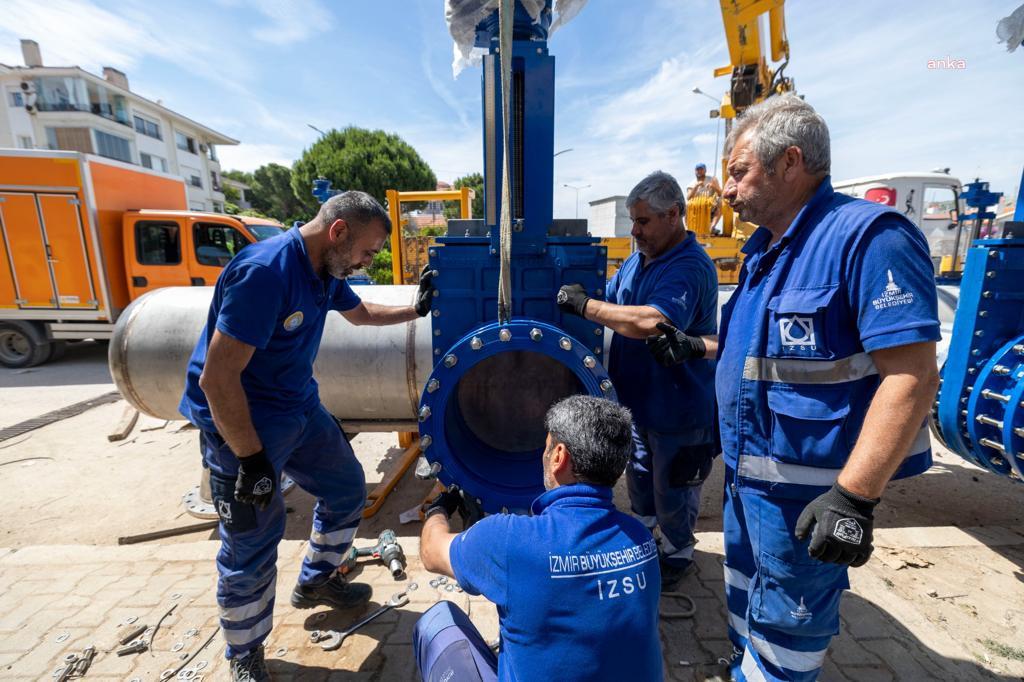 ÇEŞME OVACIK’IN KANALİZASYON SORUNU DA ÇÖZÜLDÜ