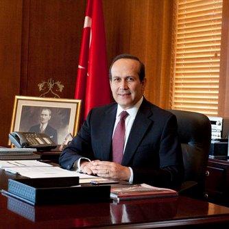 NAMIK TAN: DEVLETİN EN GÖZDE KURUMLARINDAN BİRİ OLAN DIŞİŞLERİ BAKANLIĞI’NIN ‘SIRADANLAŞTIRILMASI’ SÜRECİ TAM GAZ DEVAM EDİYOR