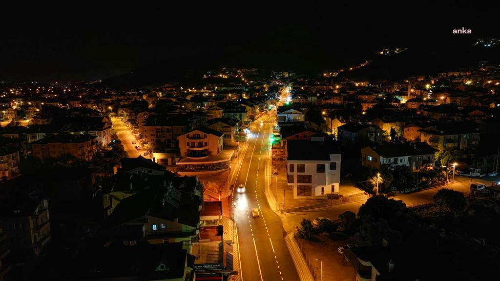 FETHİYE BELEDİYESİ, BAHA ŞIKMAN CADDESİ’NDEKİ ÇALIŞMALARDA SONA GELDİ