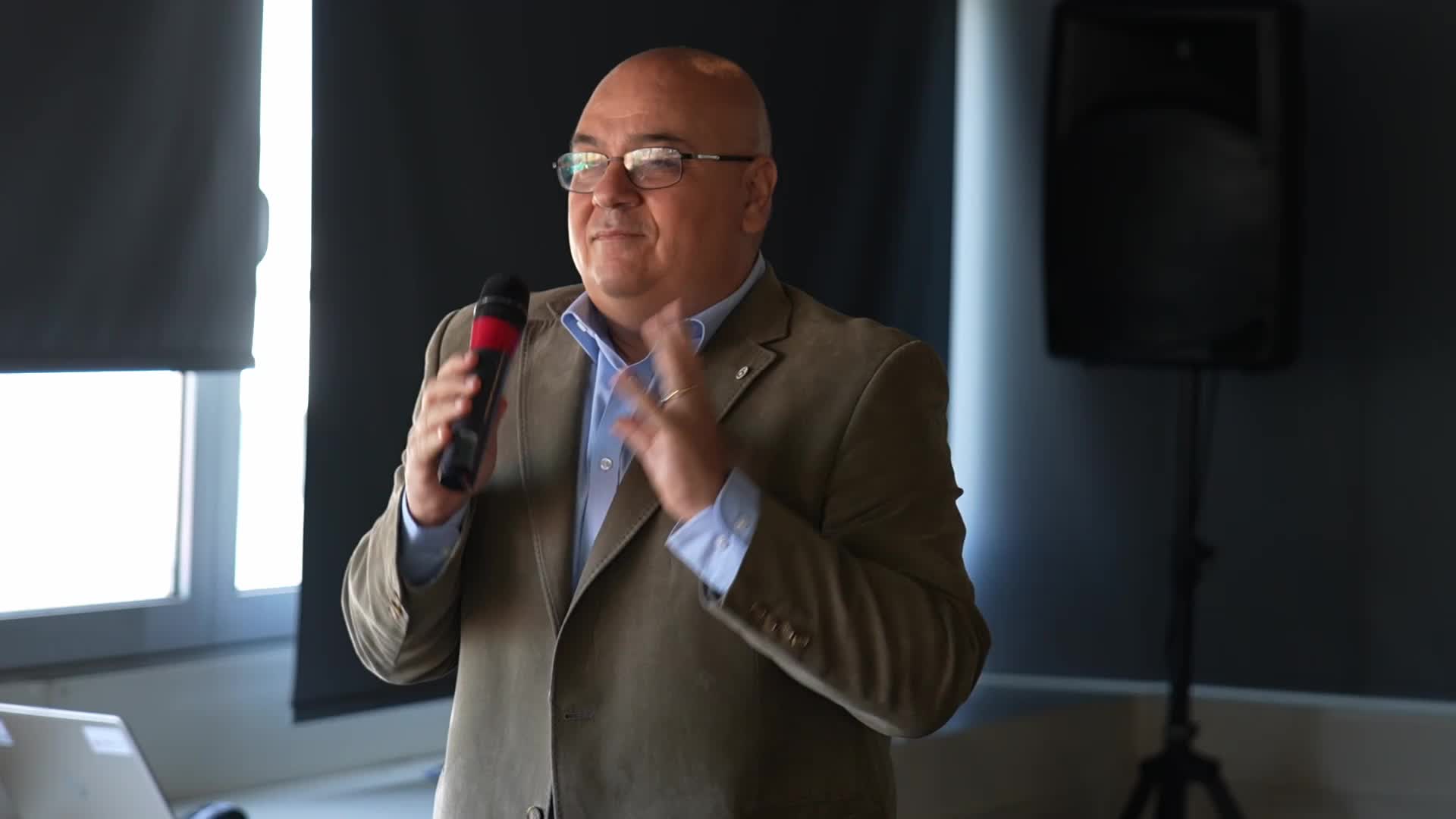 DDA, DEMOKRASİ ATÖLYELERİ SONUÇ RAPORUNU AÇIKLADI: “BÜTÜN ATÖLYELERDE AFET BAKANLIĞININ KURULMASI, İMAR AFFININ YASAKLANMASI BAŞLIKLARI ÖNE ÇIKTI. EKONOMİK KRİZ KATILIMCILARIN BİRİNCİL KONUSU OLDU"