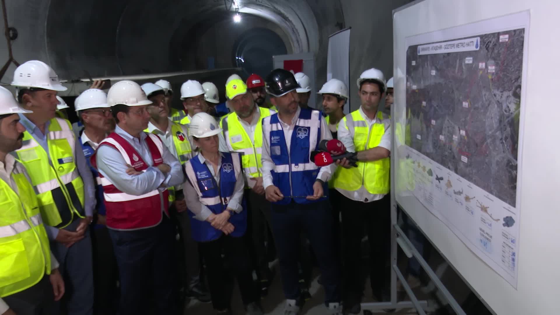 İMAMOĞLU, ÜMRANİYE-ATAŞEHİR-GÖZTEPE METRO HATTINA DÖŞENECEK İLK RAYLARI KAYNATTI: "BU HATTI SIFIRDAN ELE ALDIK VE 3,5 SENEDİR GÜMBÜR GÜMBÜR ÇALIŞIYORUZ"