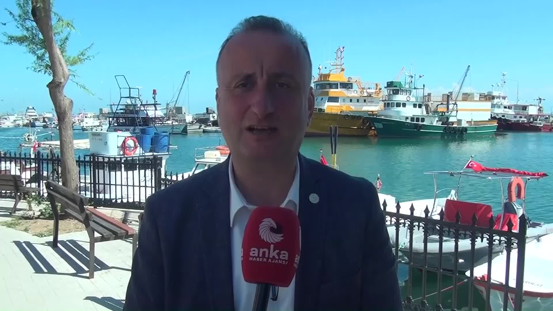 SİNOP BELEDİYE BAŞKANI AYHAN: "TATİL İÇİN SİNOP’A GELEN VATANDAŞLARIMIZIN TATİLLERİ ZEHİR OLMASIN. CANKURTARANLARIMIZIN OLDUĞU YERLERDE DENİZE GİRSİNLER"