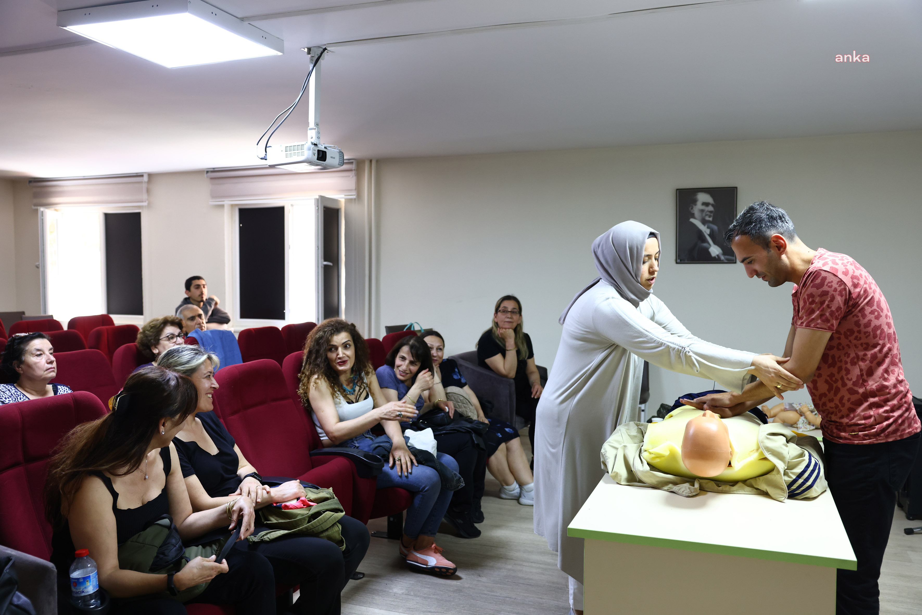 ÇANKAYA BELEDİYESİ'NDEN SERTİFİKALI İLK YARDIM EĞİTİMİ