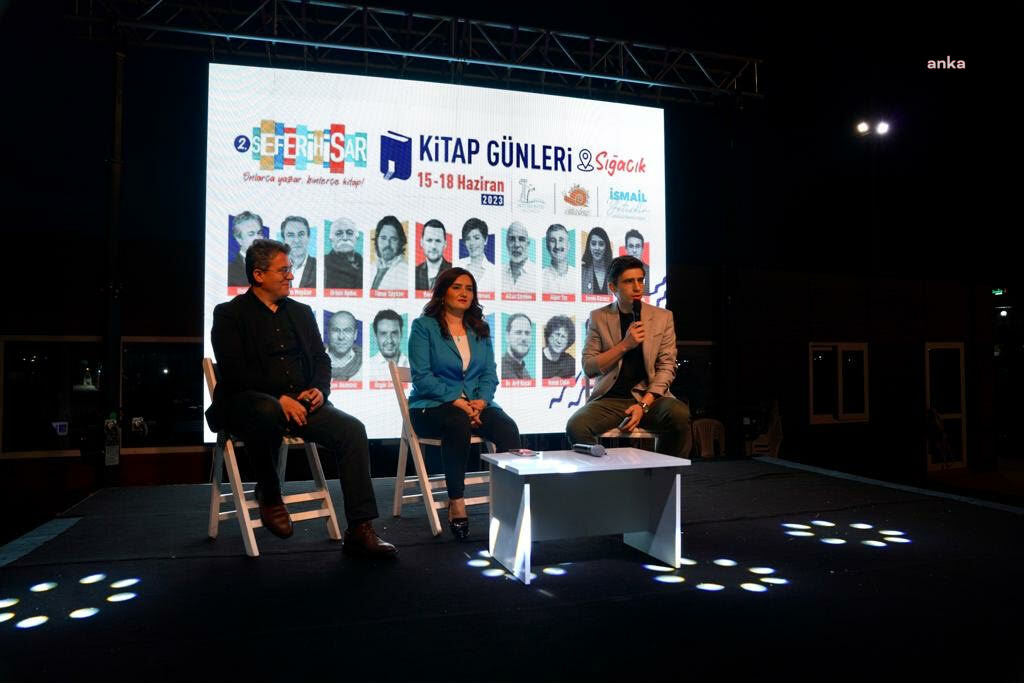 "KİTAP GÜNLERİ" ONLARCA YAZAR VE BİNLERCE KİTABI SEFERİHİSARLILARLA BULUŞTURDU