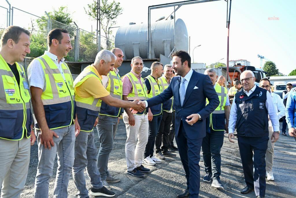 BEŞİKTAŞ BELEDİYE BAŞKANI AKPOLAT, ÇALIŞMA ARKADAŞLARININ KURBAN BAYRAMINI KUTLADI