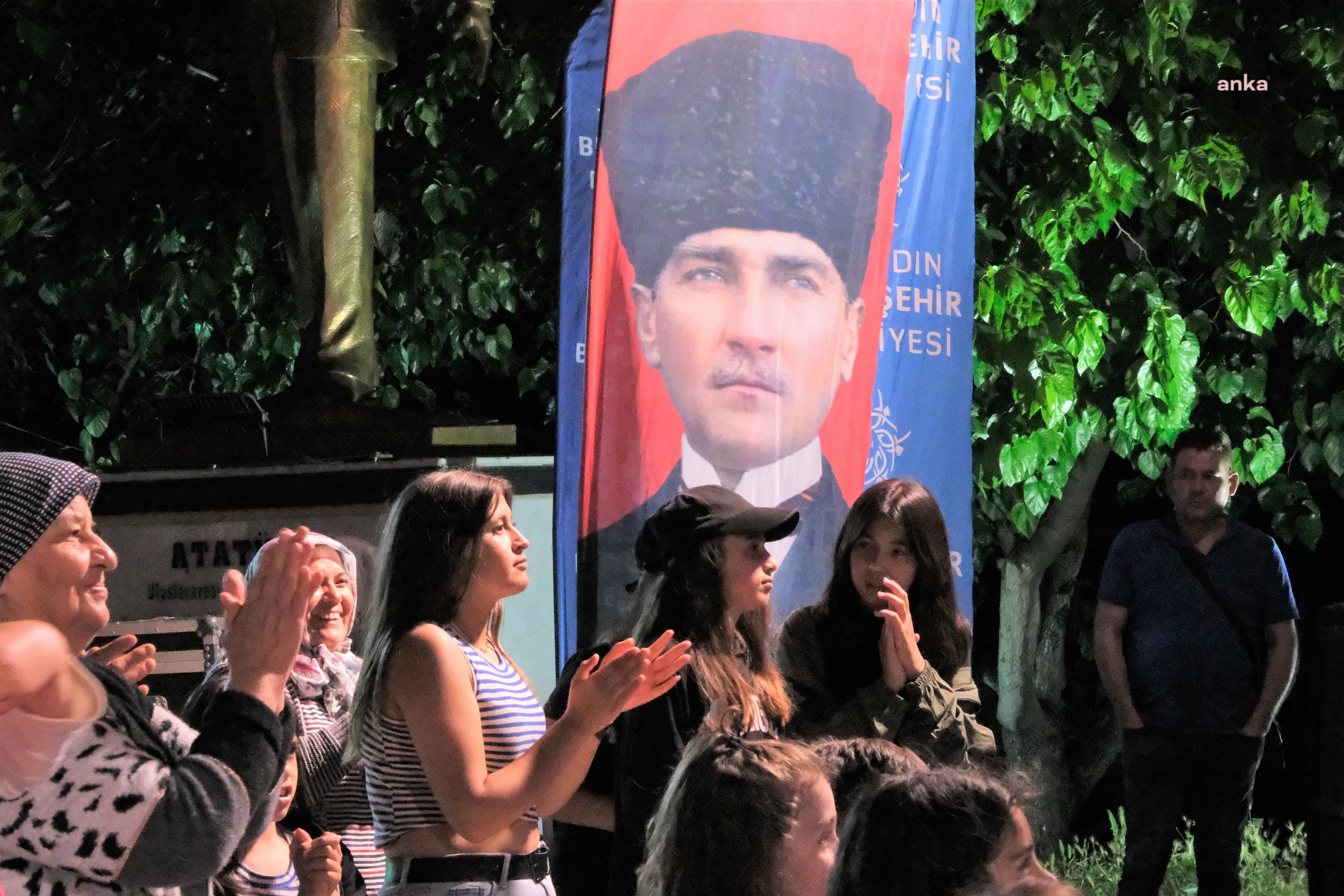 AYDIN BÜYÜKŞEHİR BELEDİYESİ KONSERVATUVARI’NDAN KARACASU’DA KONSER