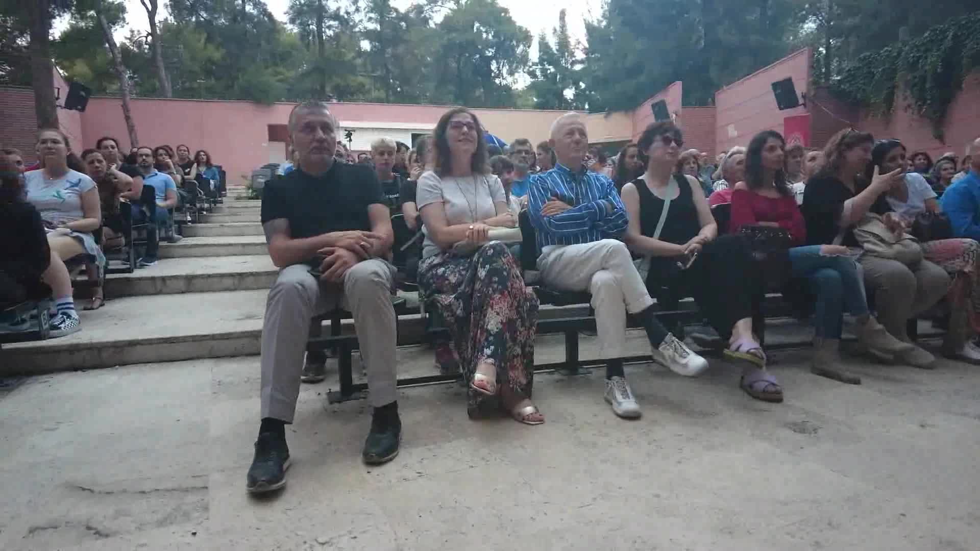 BORNOVA’DA CAZ RÜZGARI