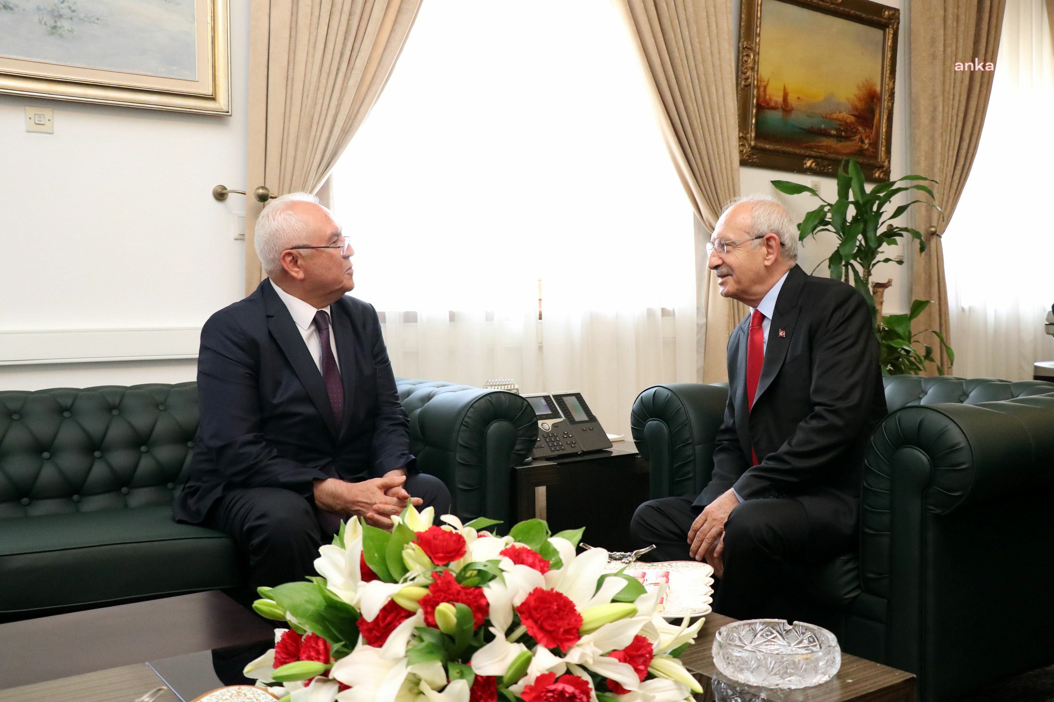 KARABAĞLAR BELEDİYE BAŞKANI SELVİTOPU'DAN GENEL BAŞKAN KILIÇDAROĞLU'NA ZİYARET
