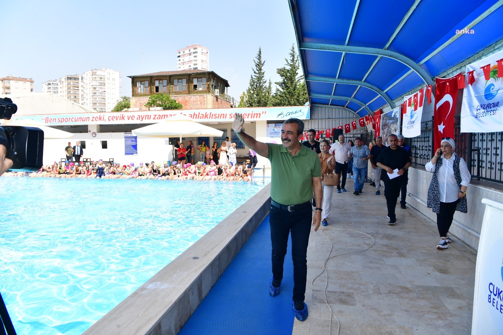 ÇUKUROVA BELEDİYESİ'NİN YÜZME KURSLARI BAŞLADI