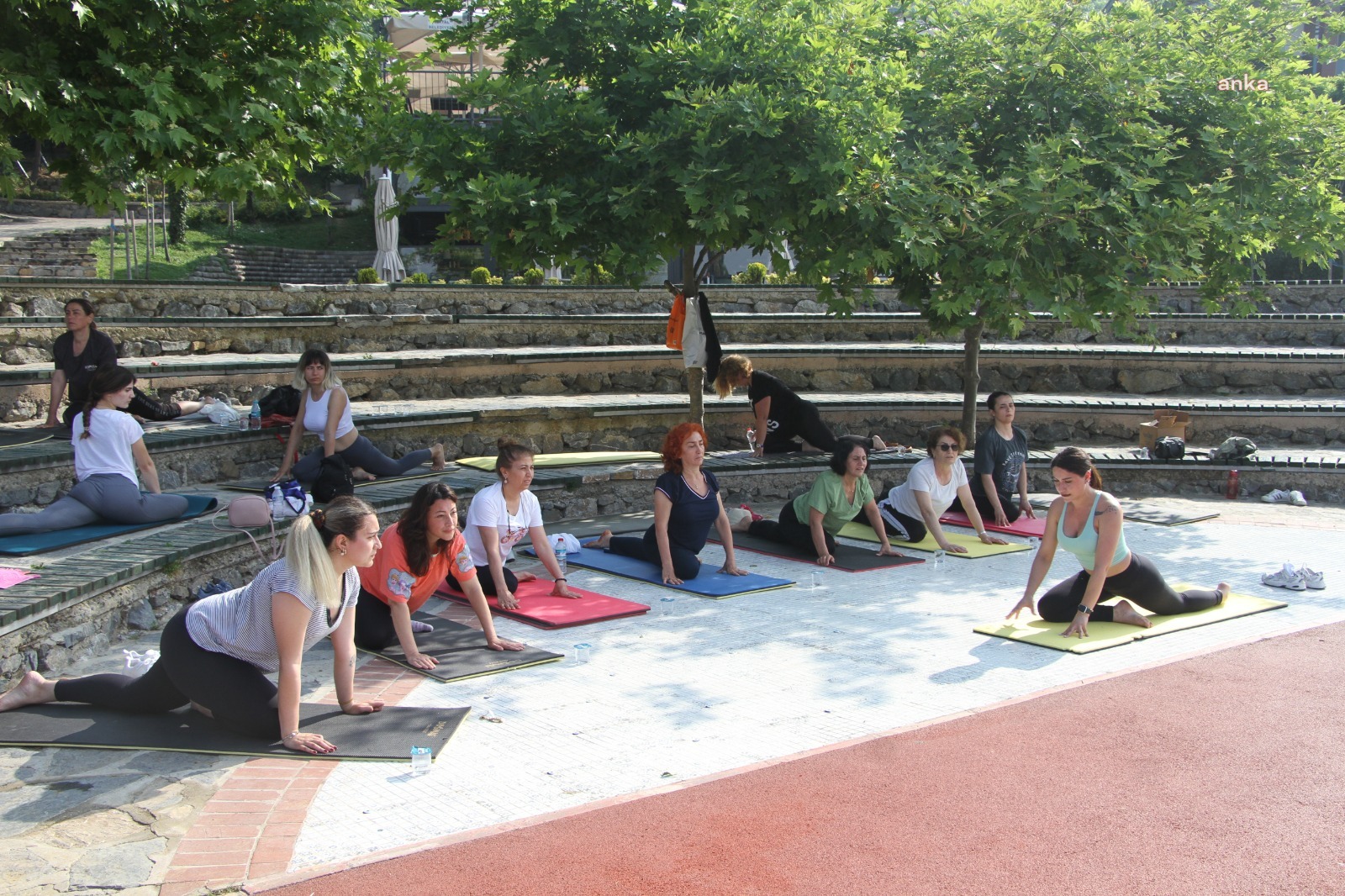 KARTAL BELEDİYESİ'NDEN YOGA ETKİNLİĞİ