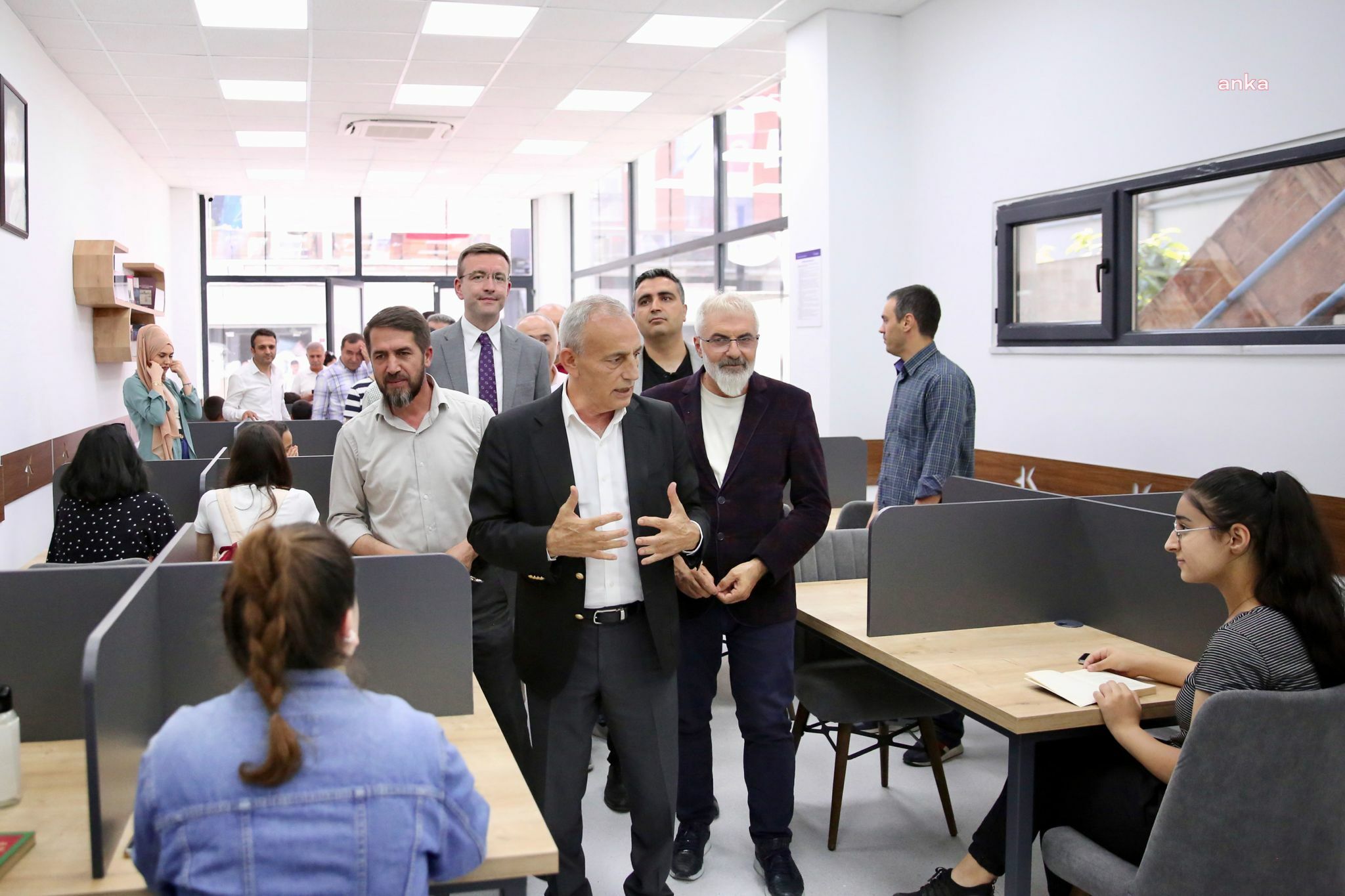 KÜÇÜKÇEKMECE BELEDİYESİ, KÜTÜPHANE SAYISINI 9’A YÜKSELTTİ