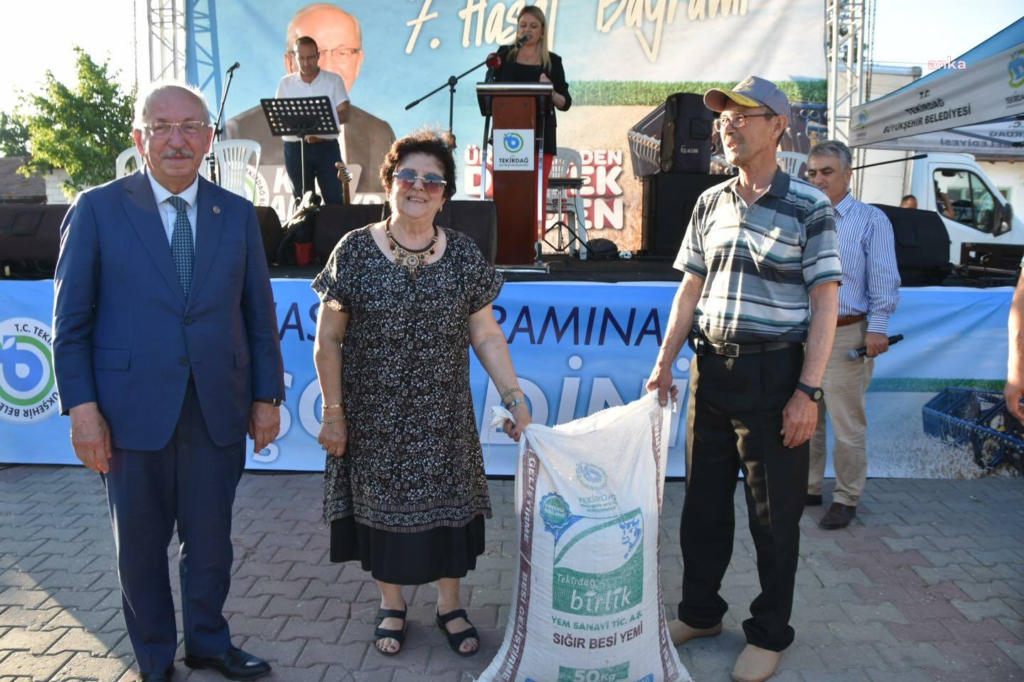 TEKİRDAĞ BÜYÜKŞEHİR BELEDİYESİ ‘HASAT BAYRAMI’ ETKİNLİĞİ DÜZENLEDİ