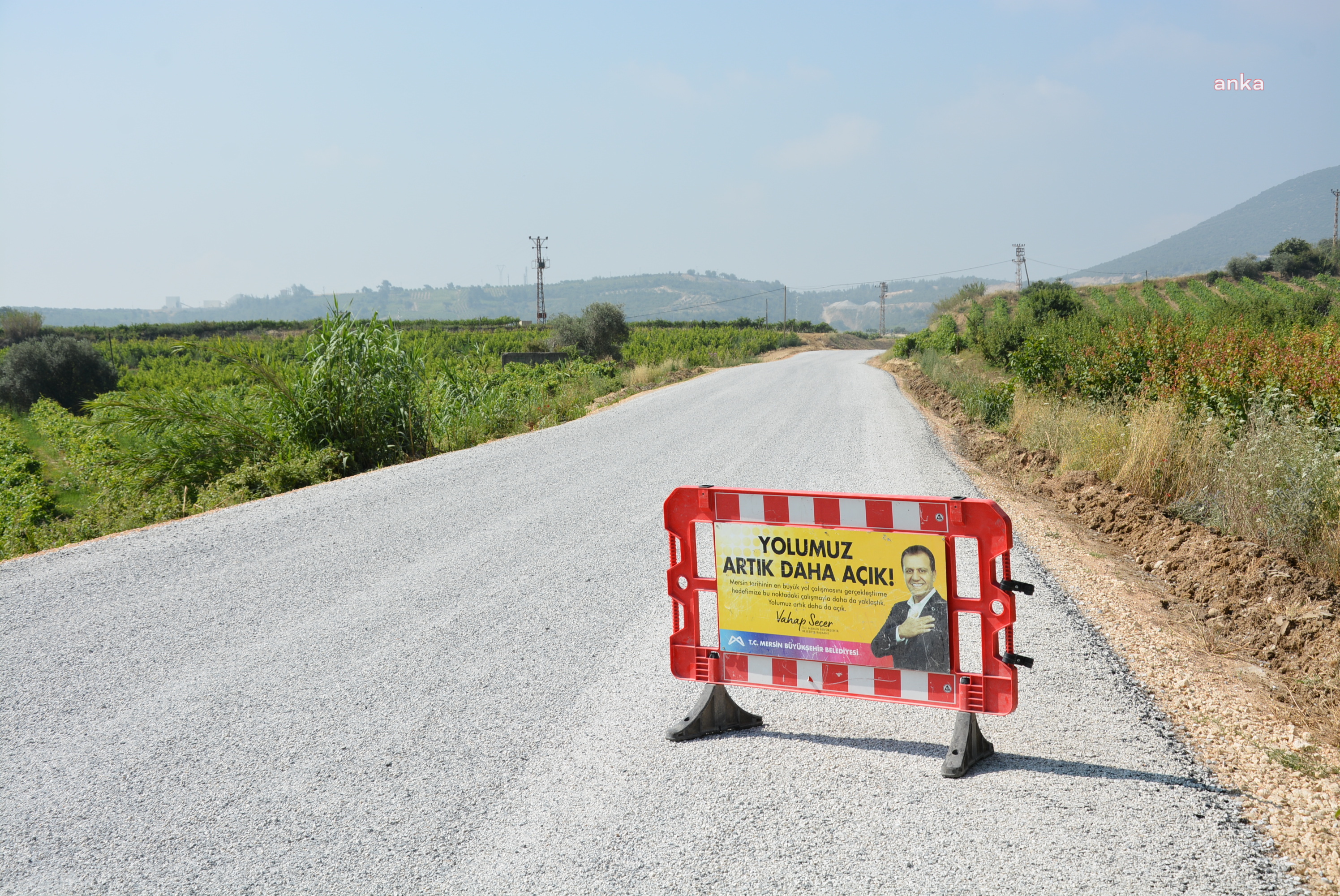 MERSİN BÜYÜKŞEHİR BELEDİYESİ, İBRİŞİM-KARADİRLİK YOLUNU ASFALTLADI