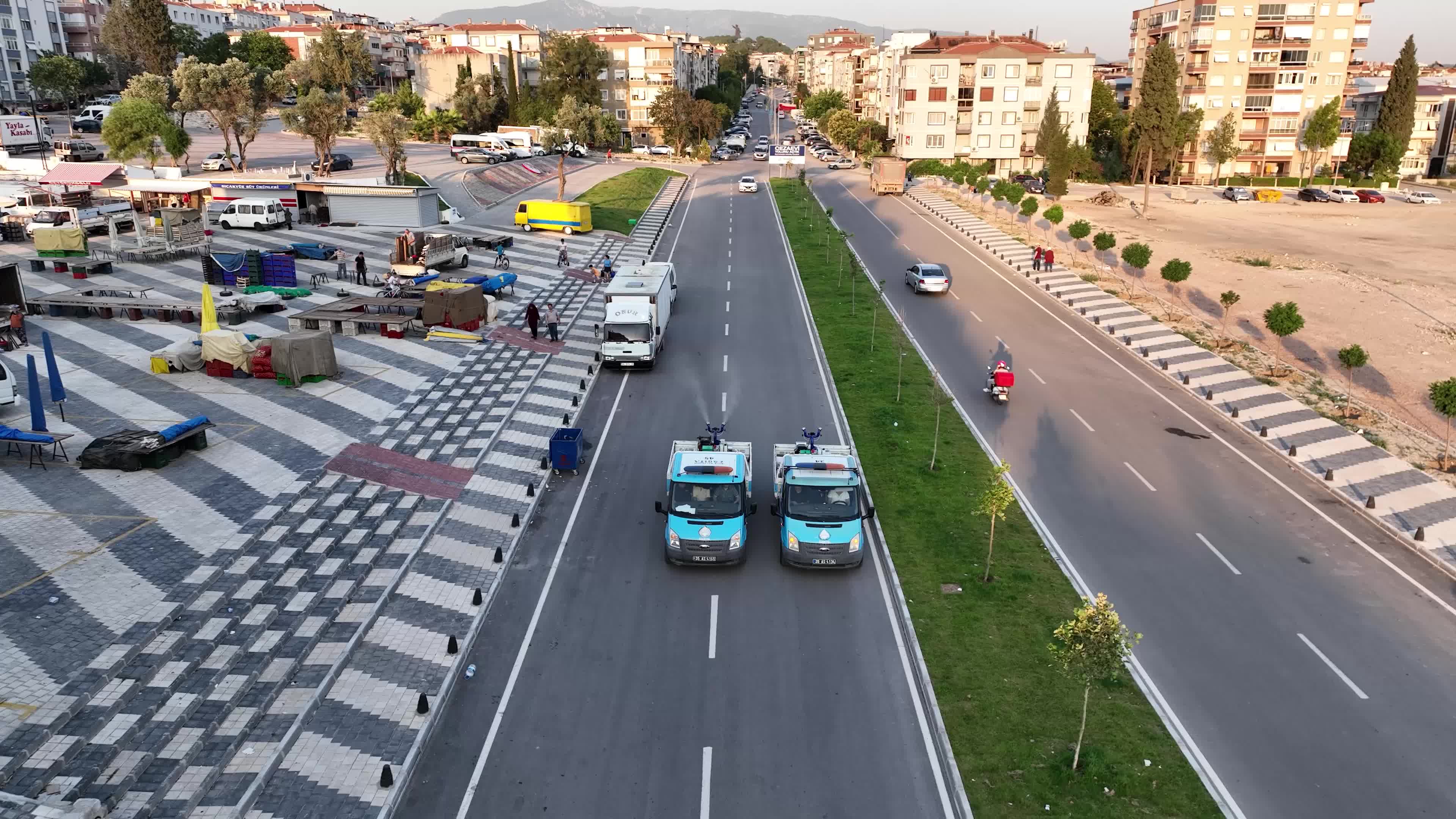 BUCA BELEDİYESİ’NDEN İLAÇLAMA ÇALIŞMASI