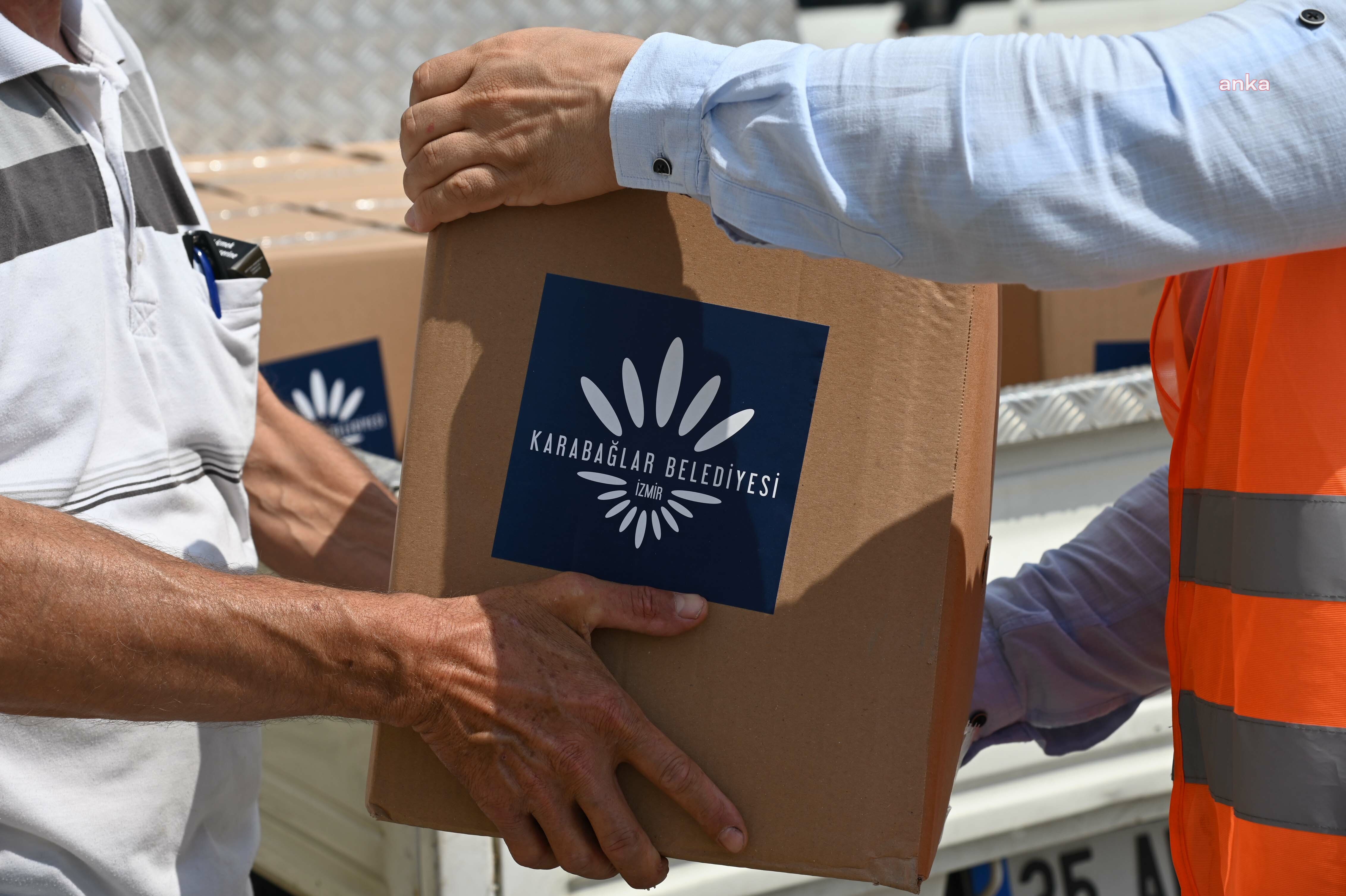 KARABAĞLAR BELEDİYESİ’NDEN BAYRAM DAYANIŞMASI