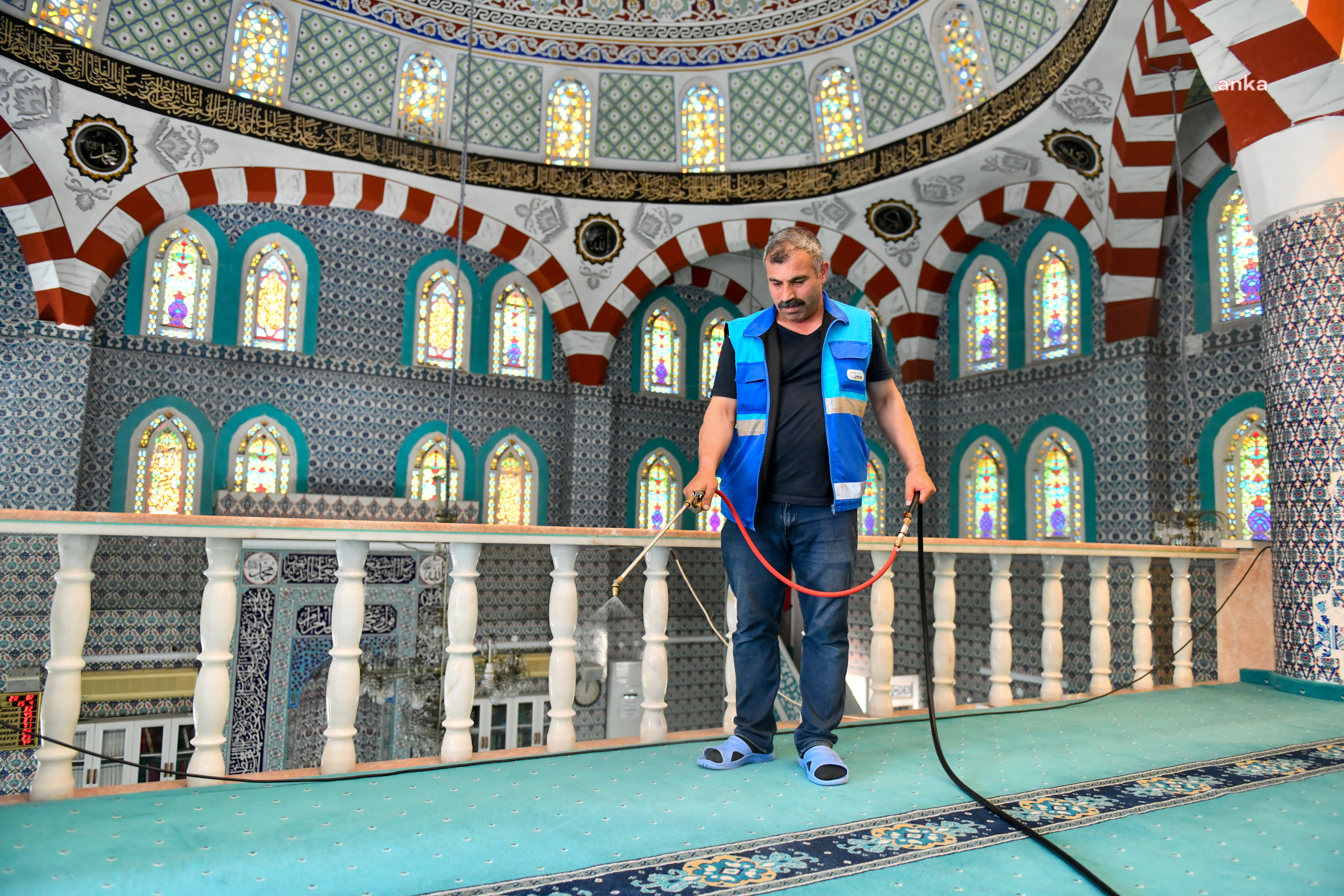 ESENYURT’TA İBADETHANELER BAYRAMA HAZIR