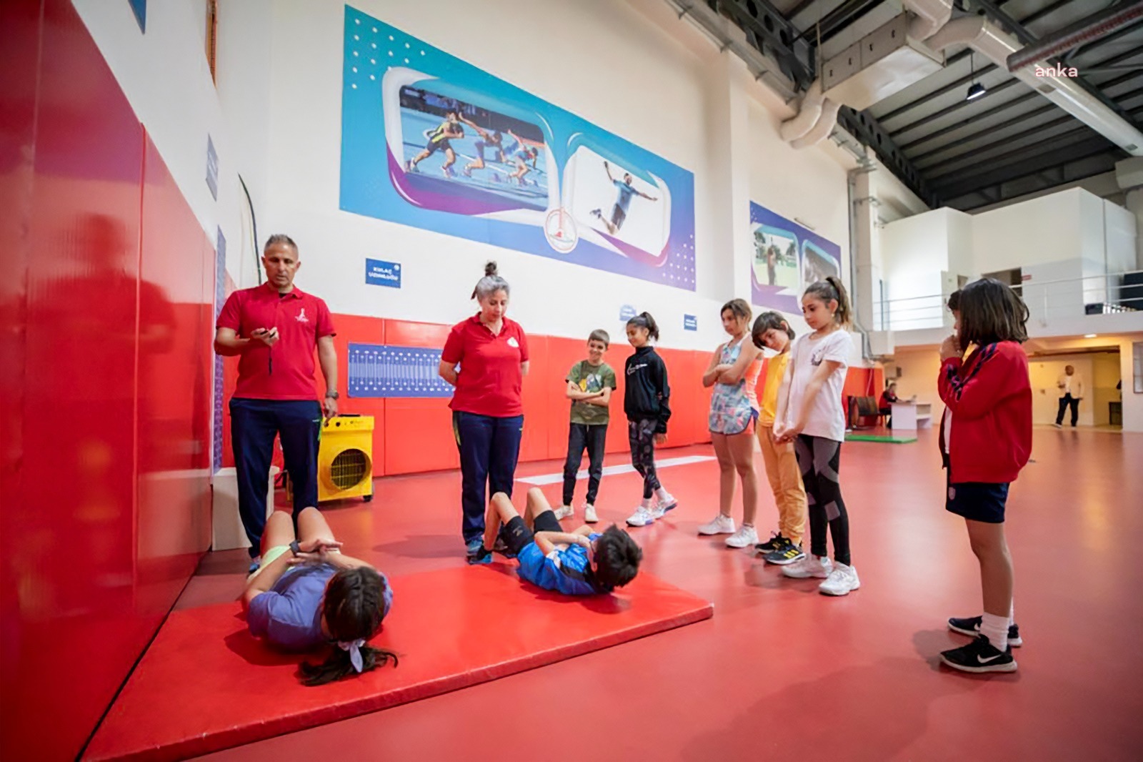 GELECEĞİN SPORCULARI KARŞIYAKA'DA YETİŞİYOR