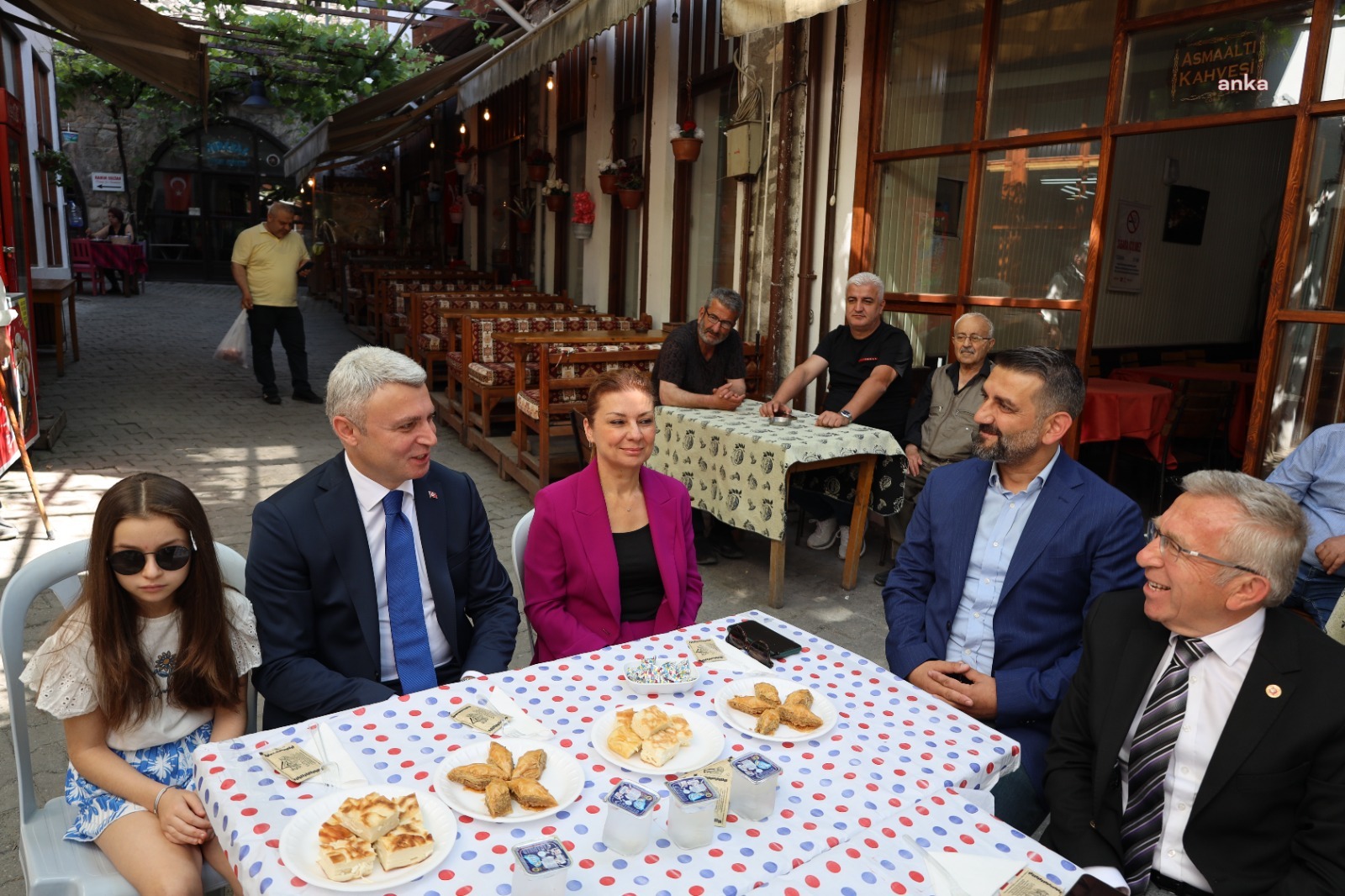 SAFRANBOLU PROTOKOLÜ, İLÇE HALKI İLE BAYRAMLAŞTI